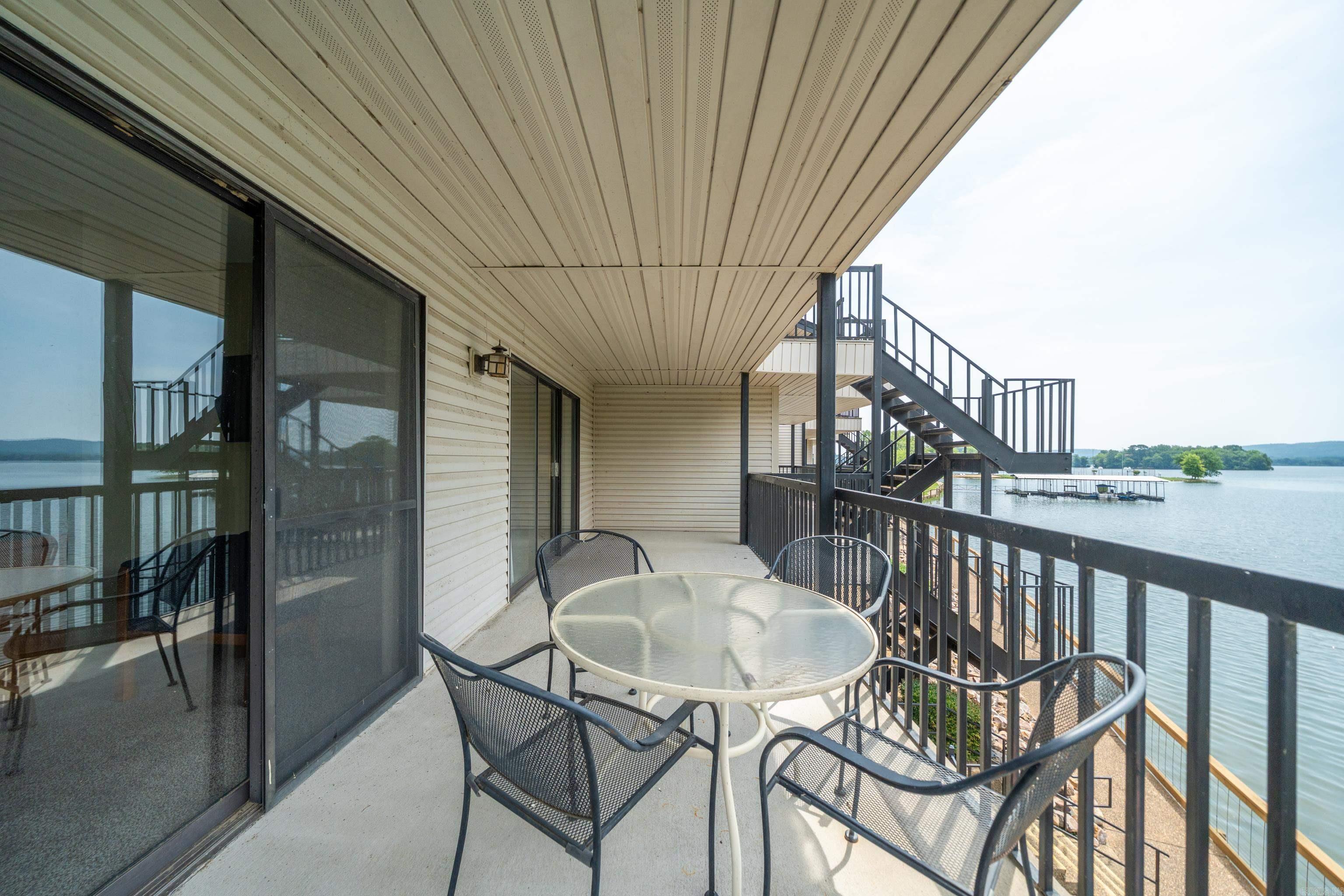 EMERALD ISLE HPR - Residential