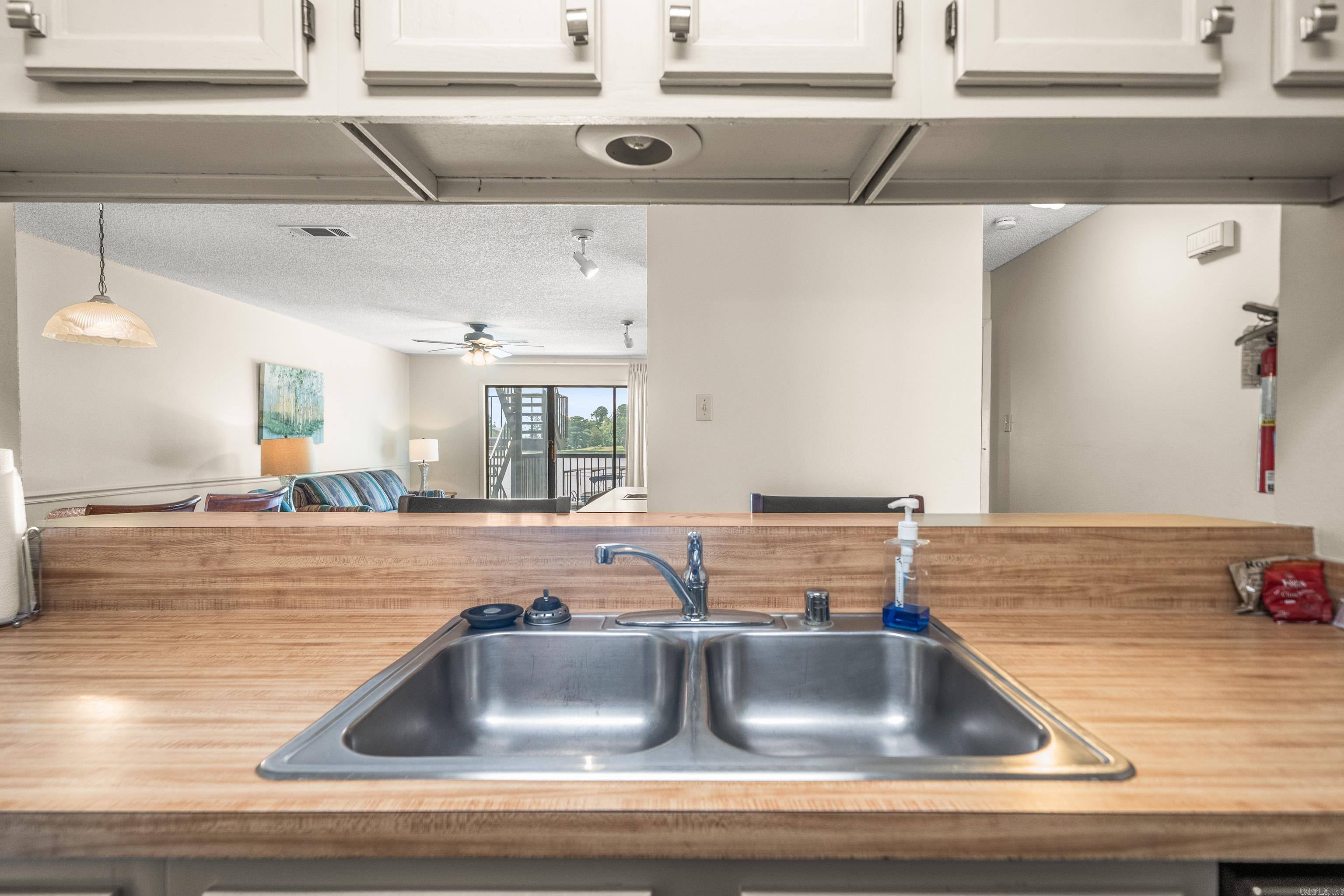 EMERALD ISLE HPR - Residential