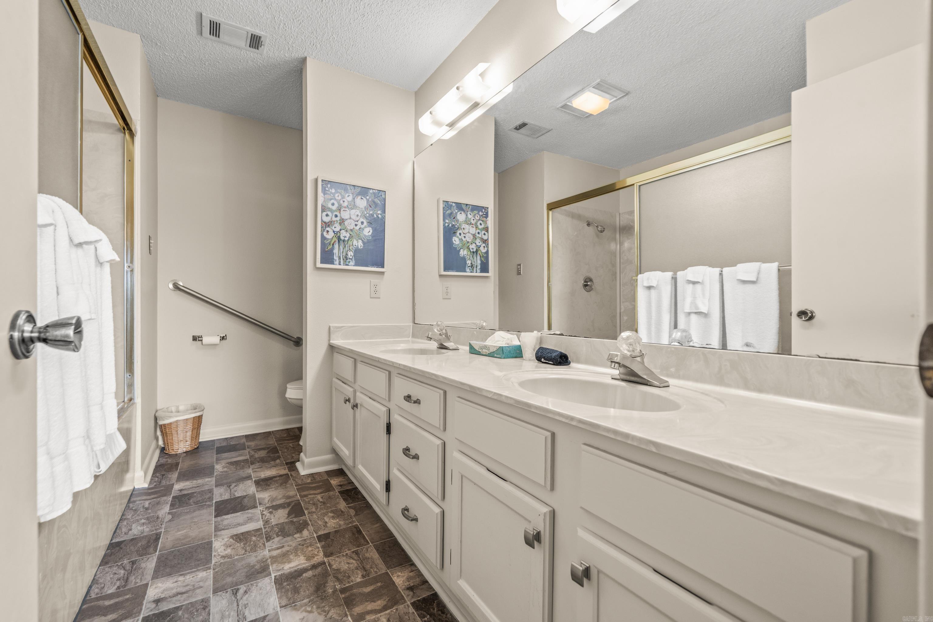EMERALD ISLE HPR - Residential