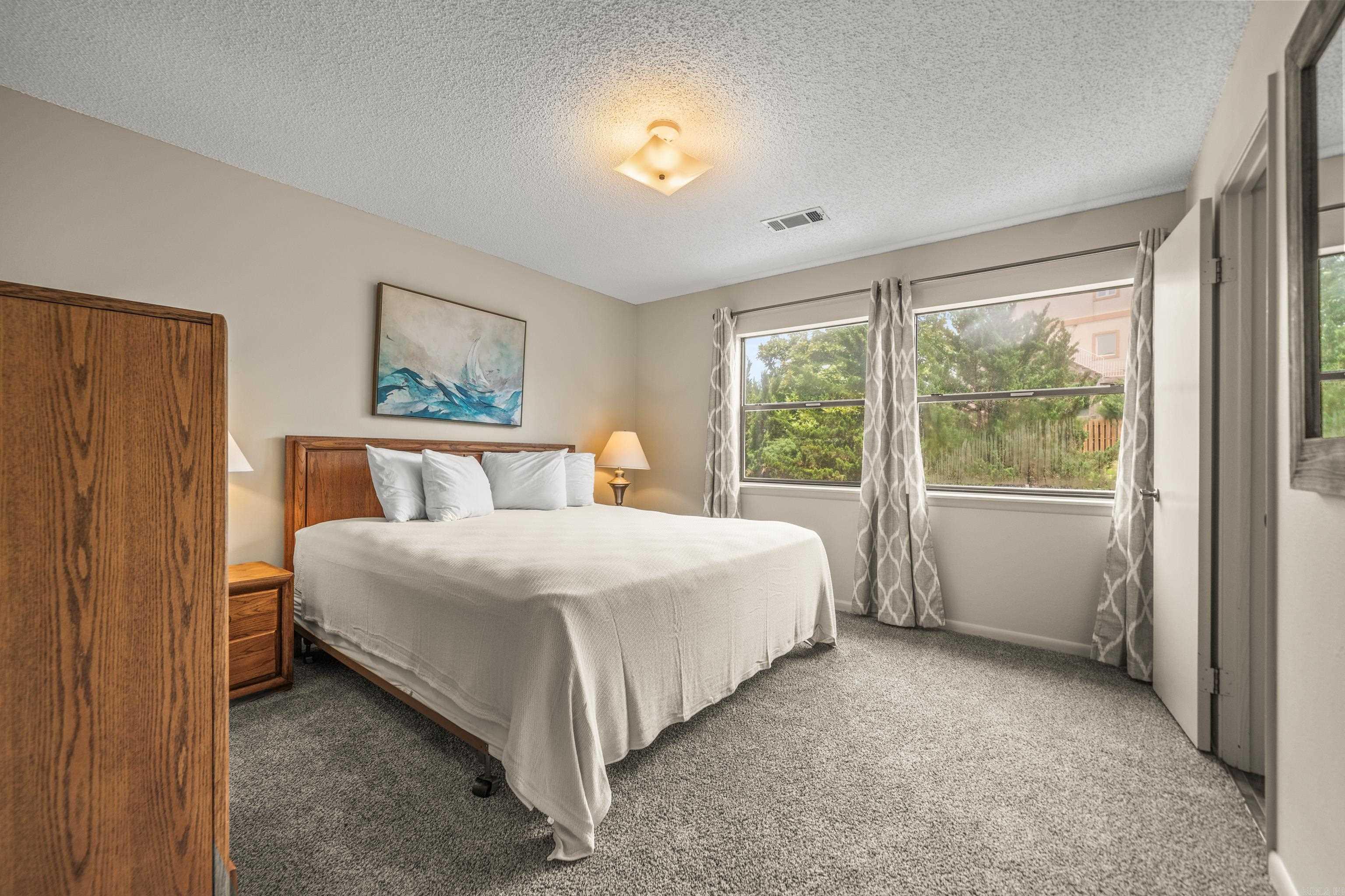 EMERALD ISLE HPR - Residential