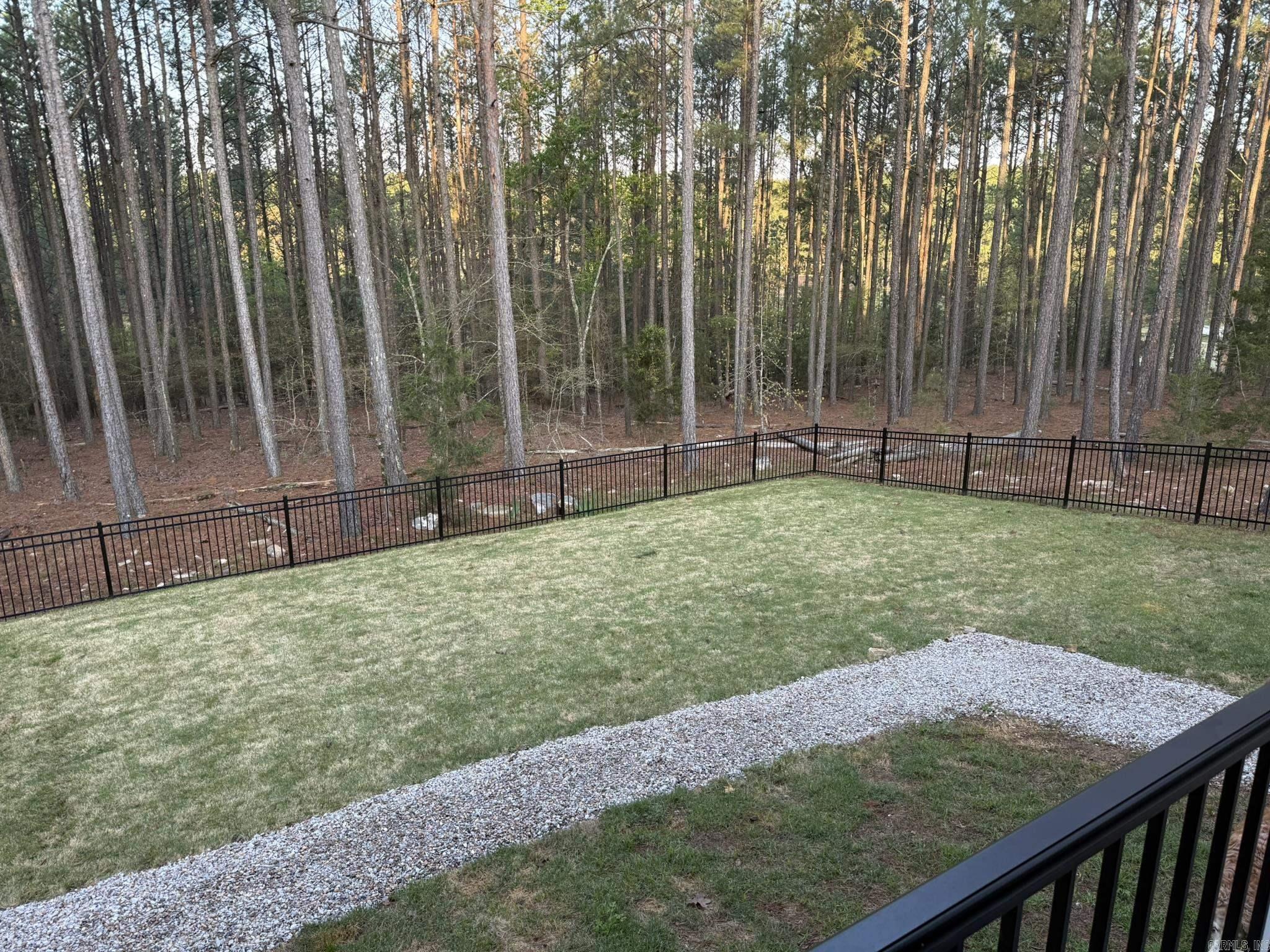 ALTA VISTA - Residential