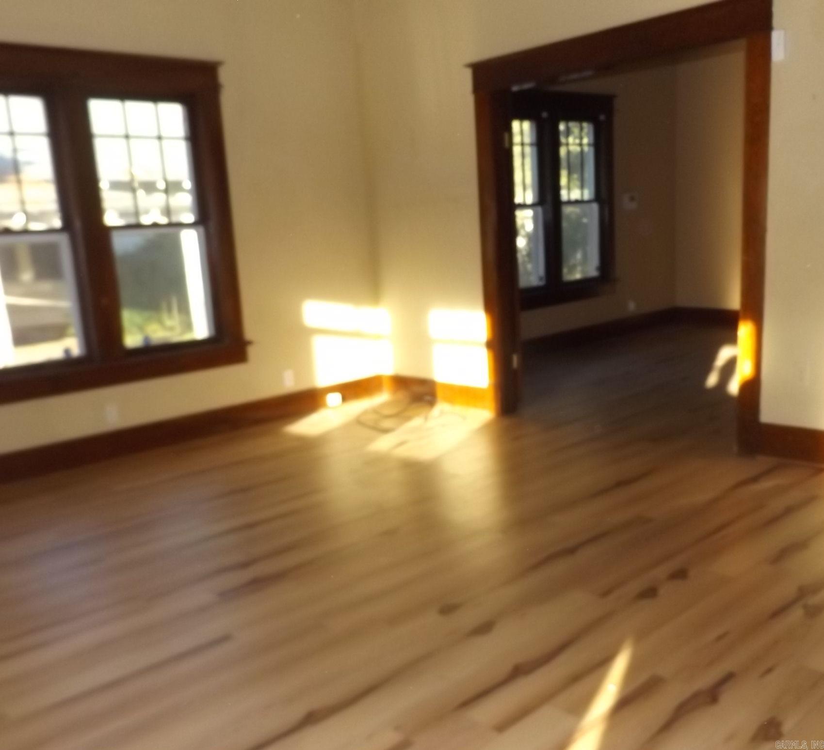 BRADLEY - Residential