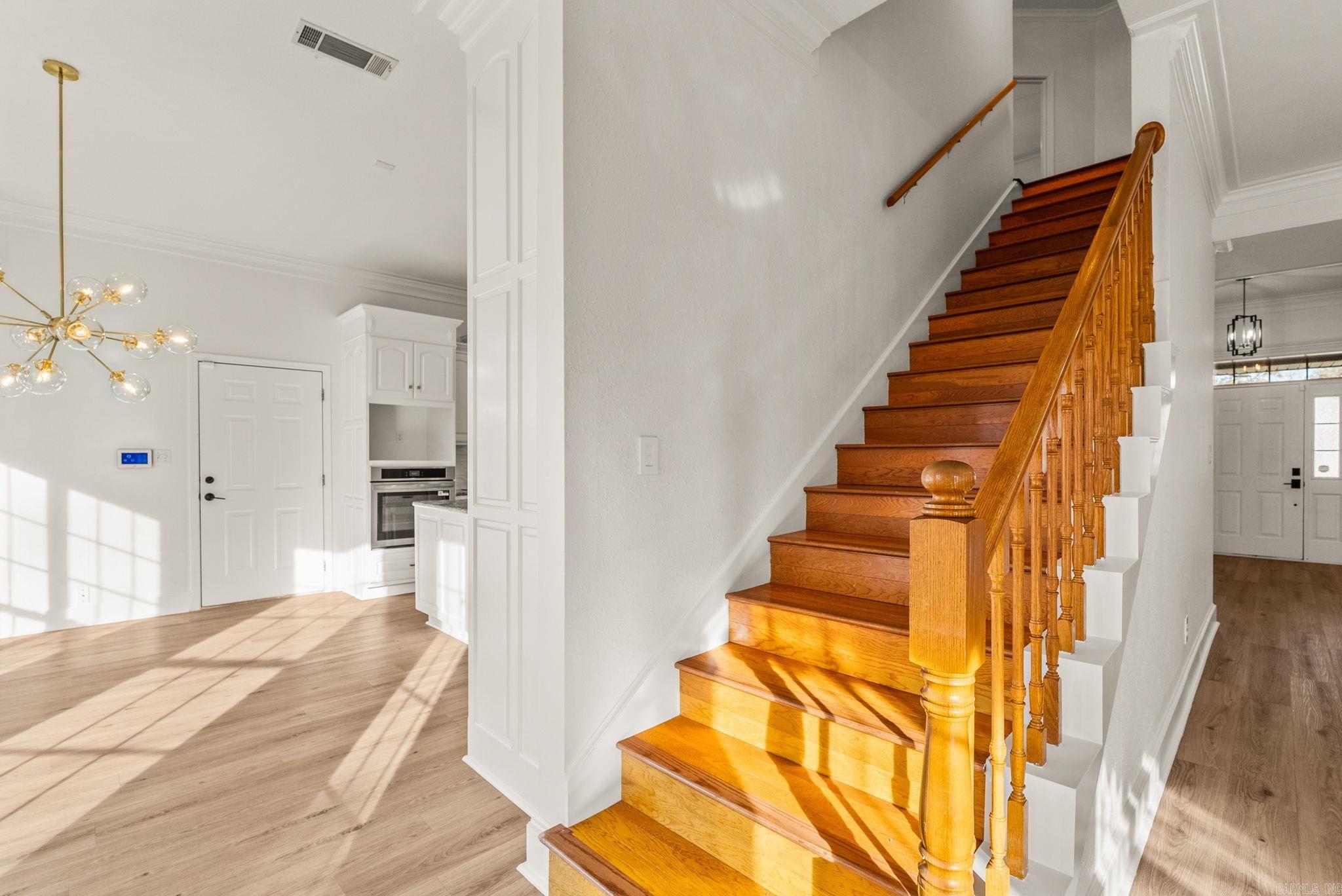 COUNTRY CLUB OF ARK THE - Residential