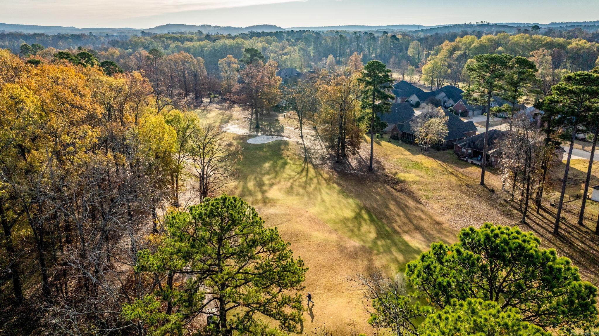 COUNTRY CLUB OF ARK THE - Residential