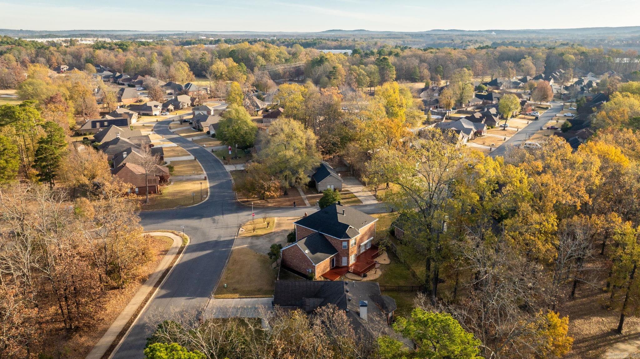 COUNTRY CLUB OF ARK THE - Residential