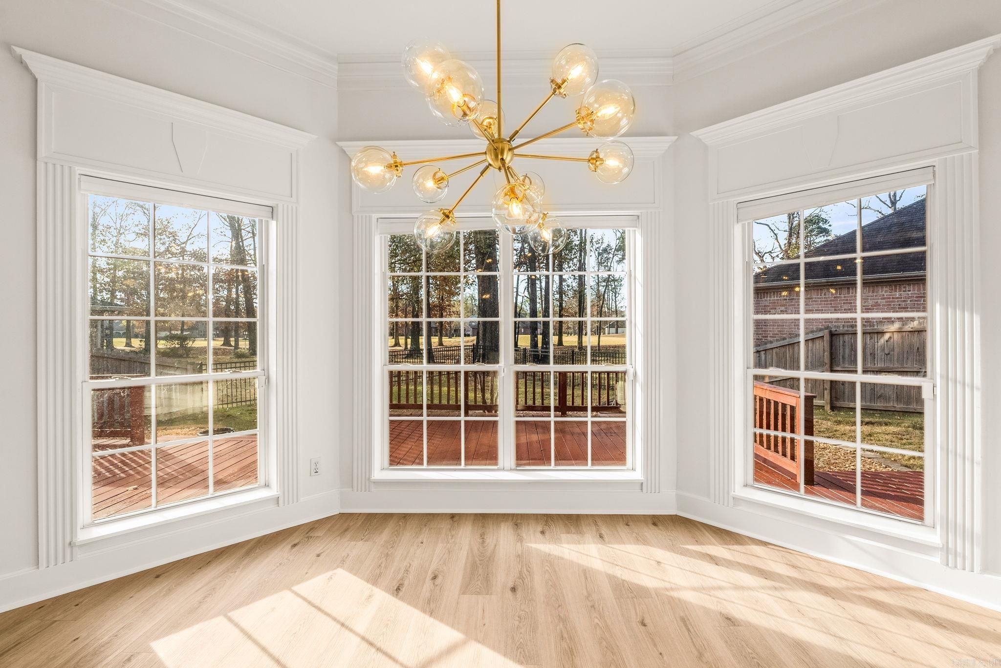 COUNTRY CLUB OF ARK THE - Residential