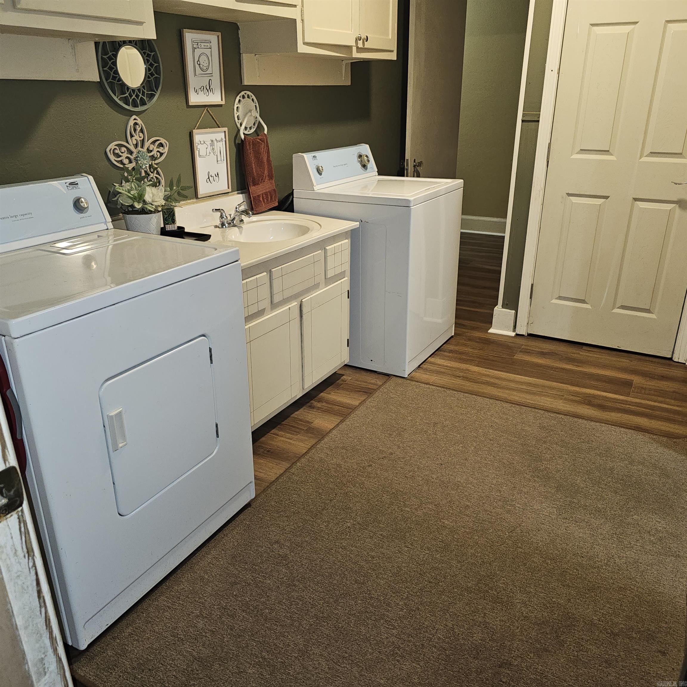 Magnolia - Residential