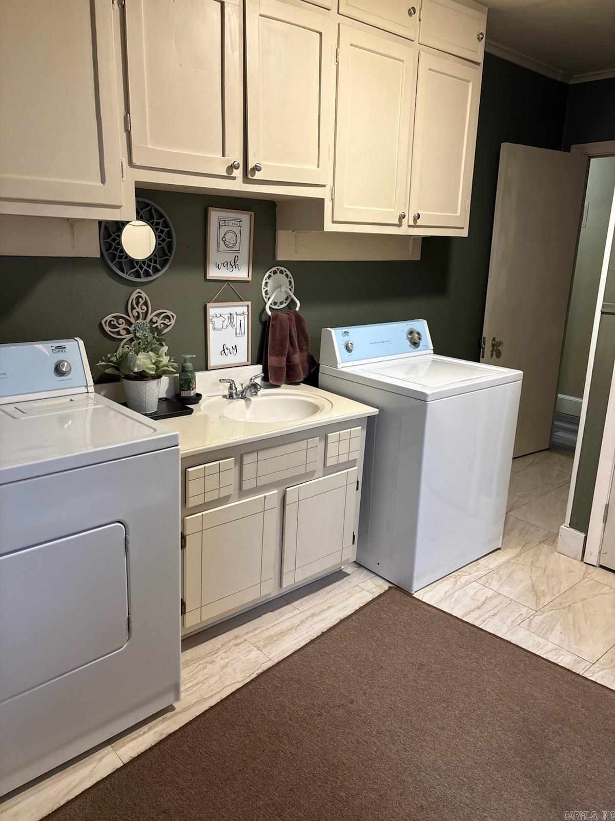 Magnolia - Residential