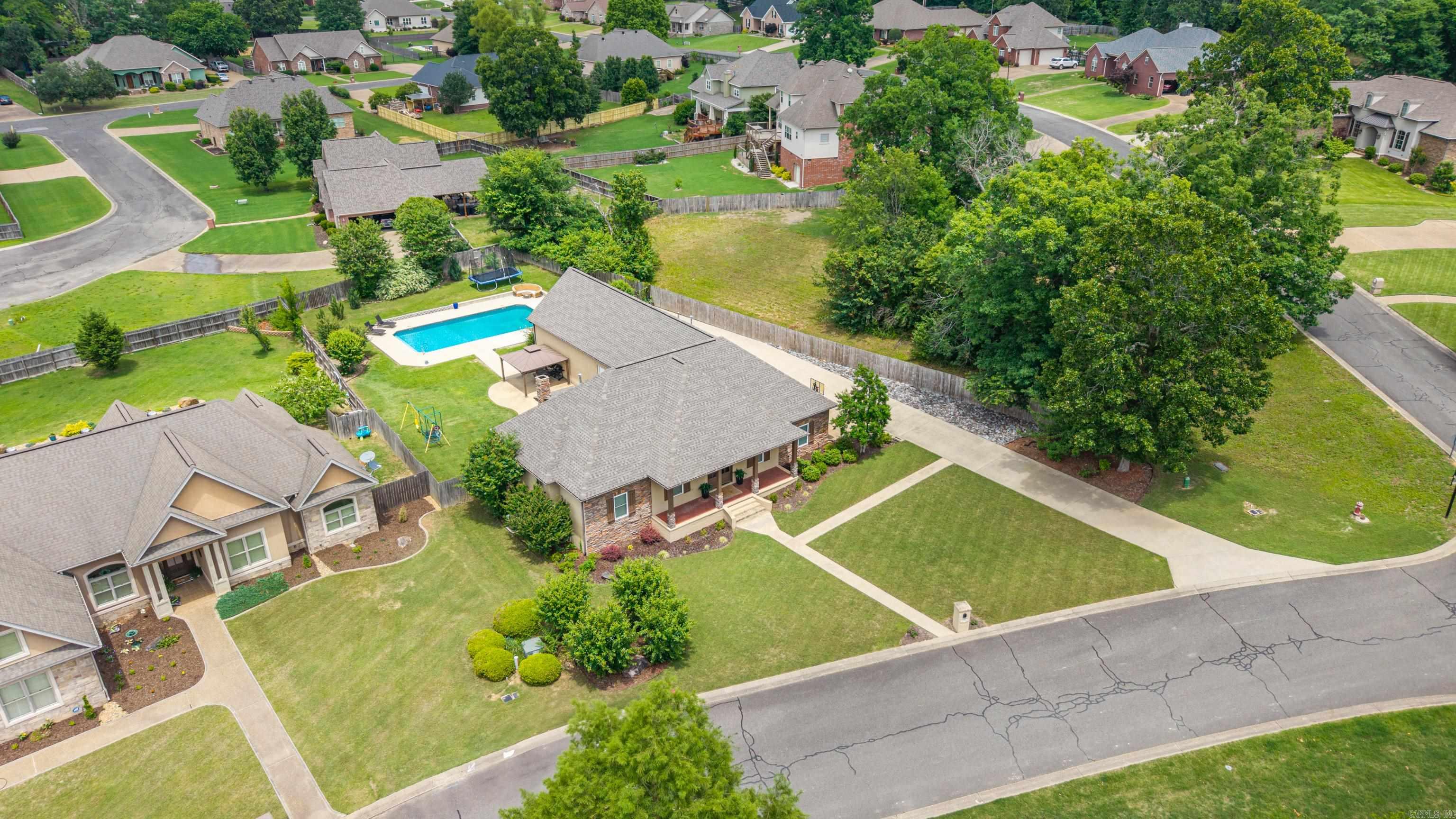 QUAIL RIDGE ESTATES - Residential