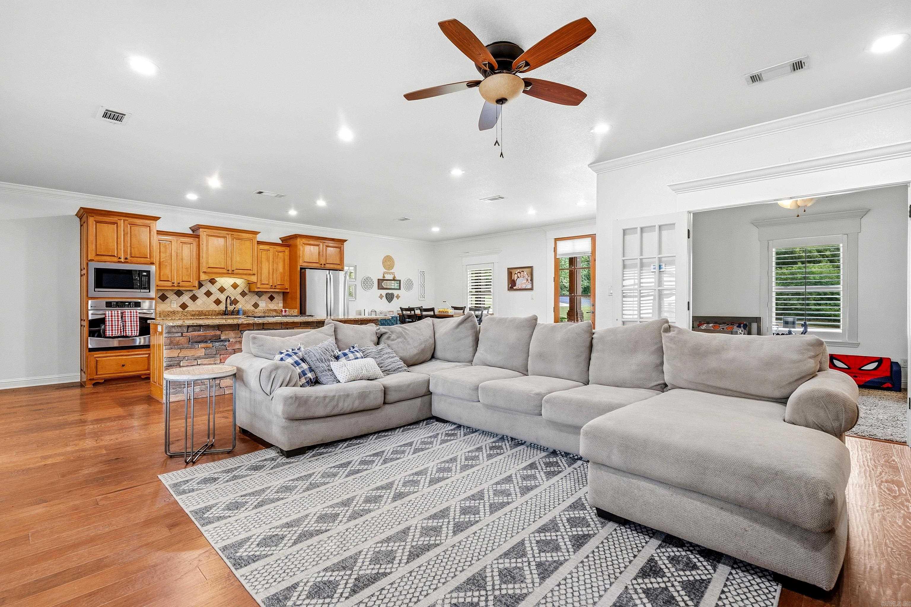QUAIL RIDGE ESTATES - Residential