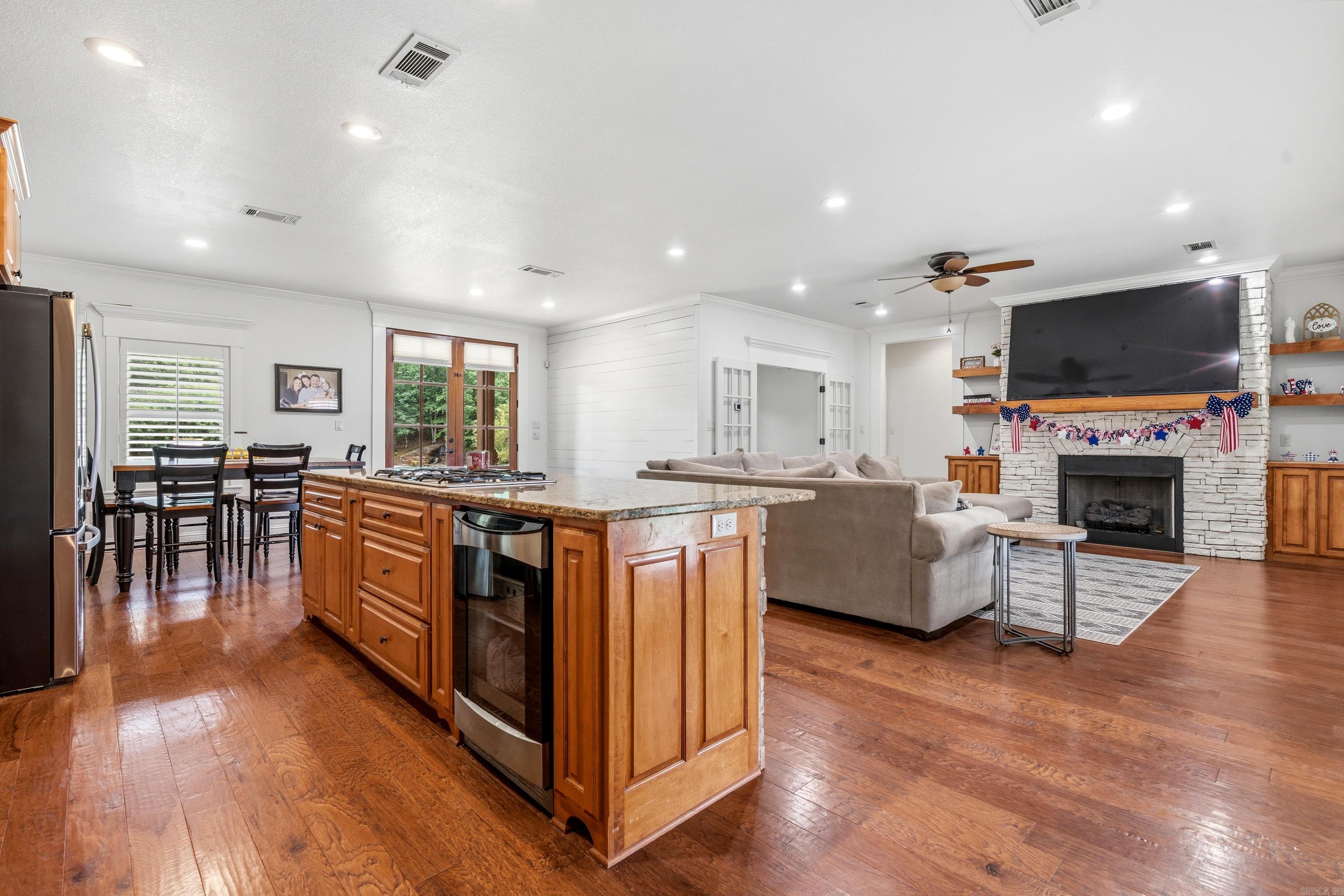QUAIL RIDGE ESTATES - Residential