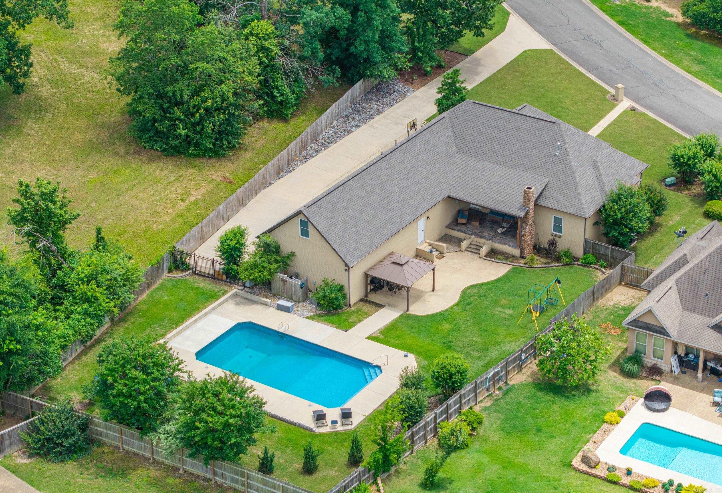 QUAIL RIDGE ESTATES - Residential