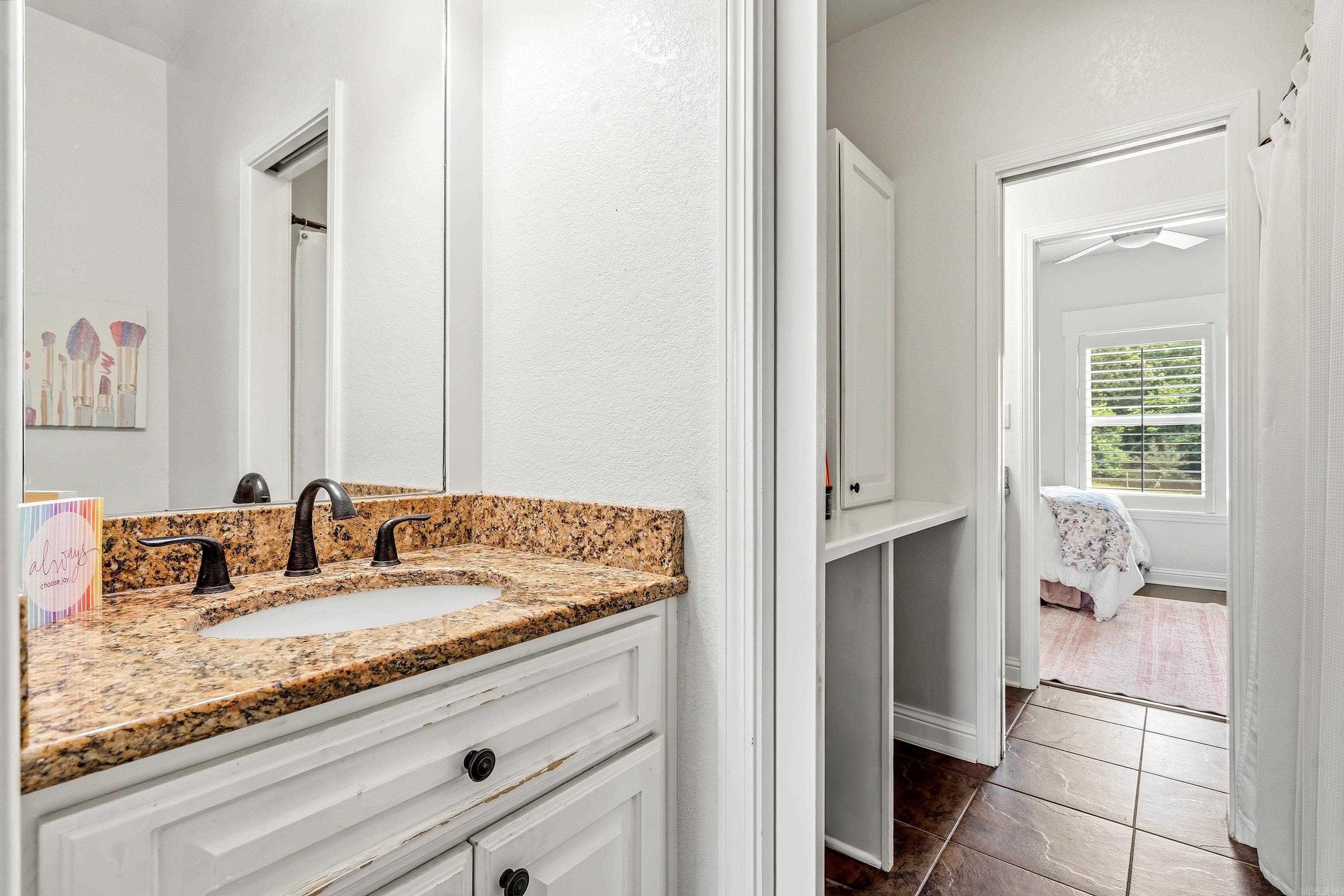 QUAIL RIDGE ESTATES - Residential