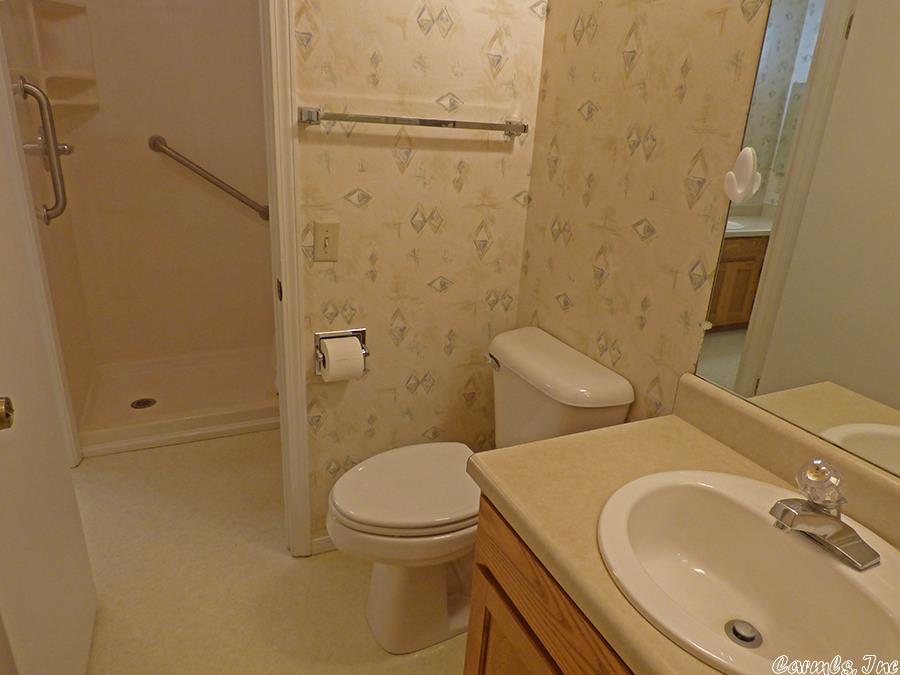 Cherokee Courts - Residential