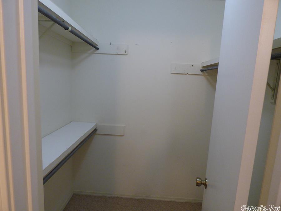 Cherokee Courts - Residential