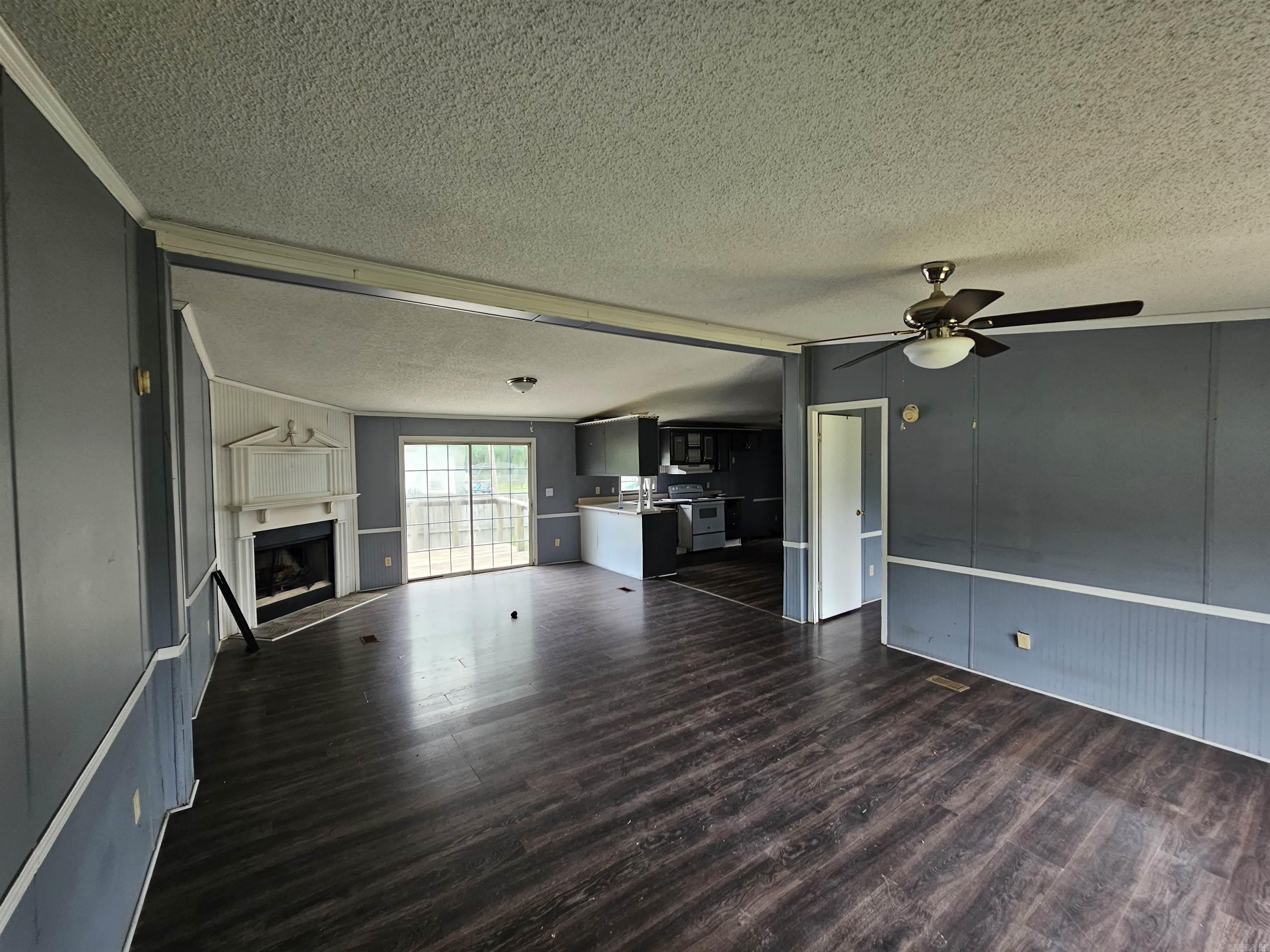 BAYOU METO PLACE - Residential