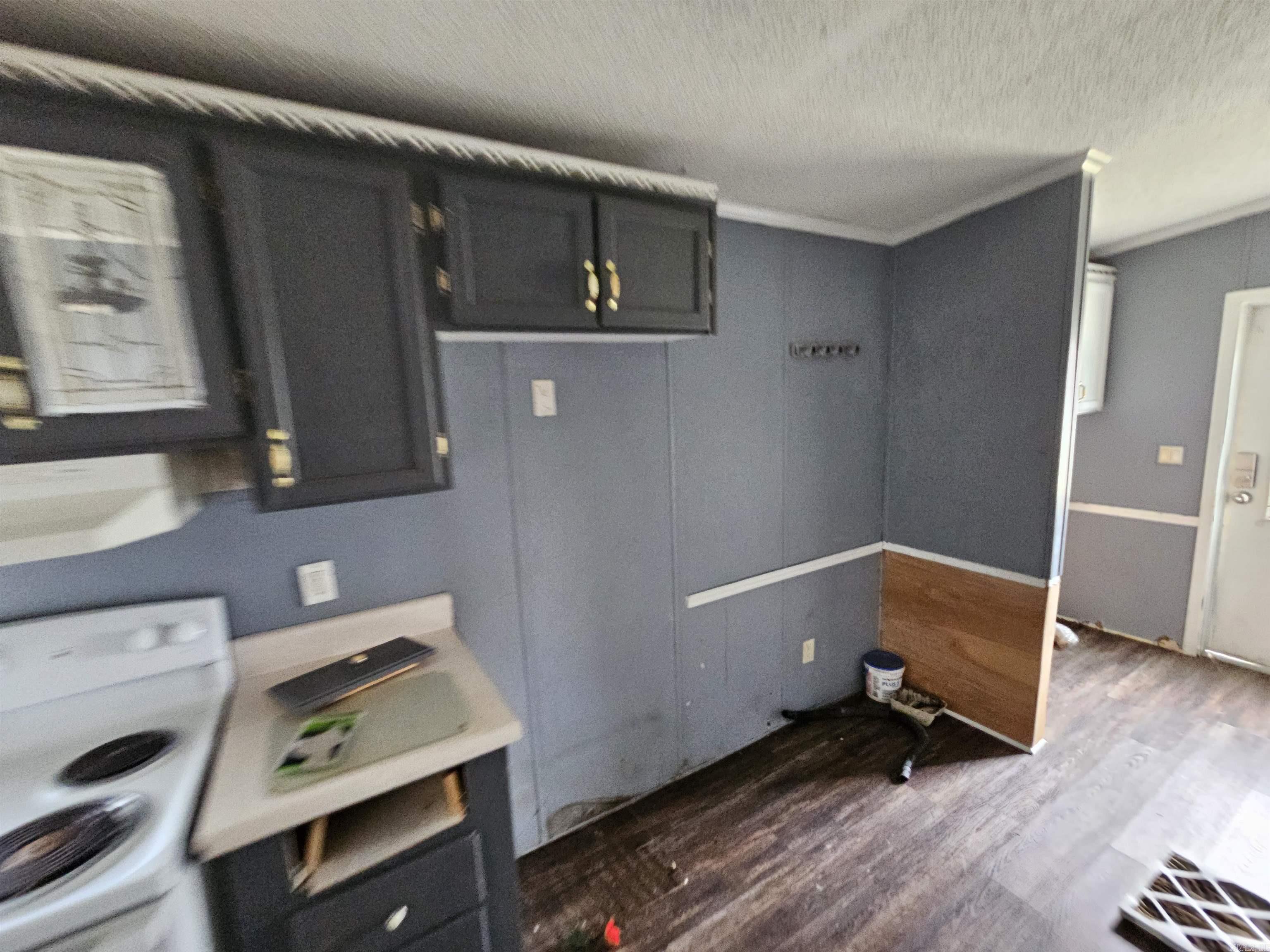 BAYOU METO PLACE - Residential