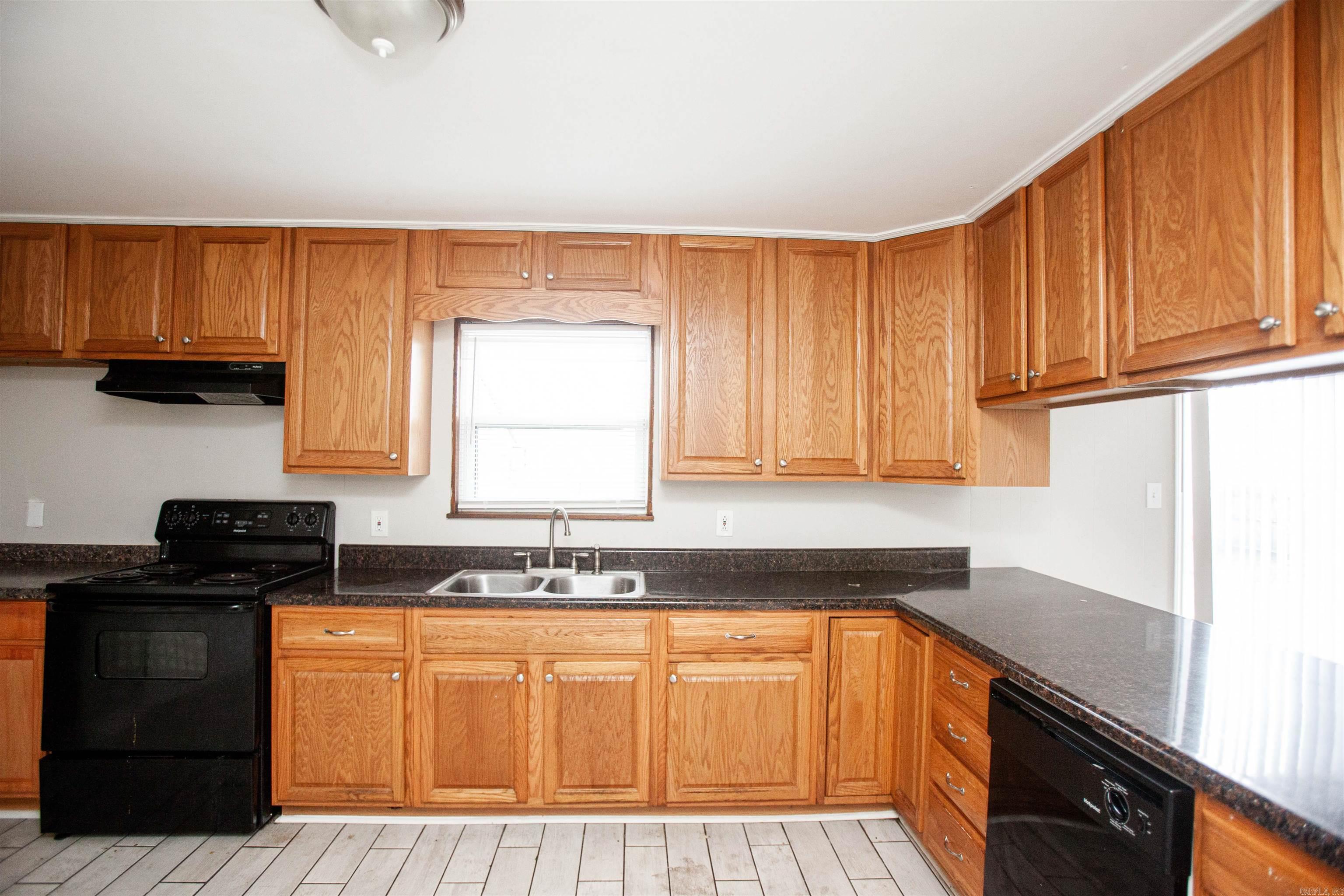 Metes & Bounds - Residential Lease