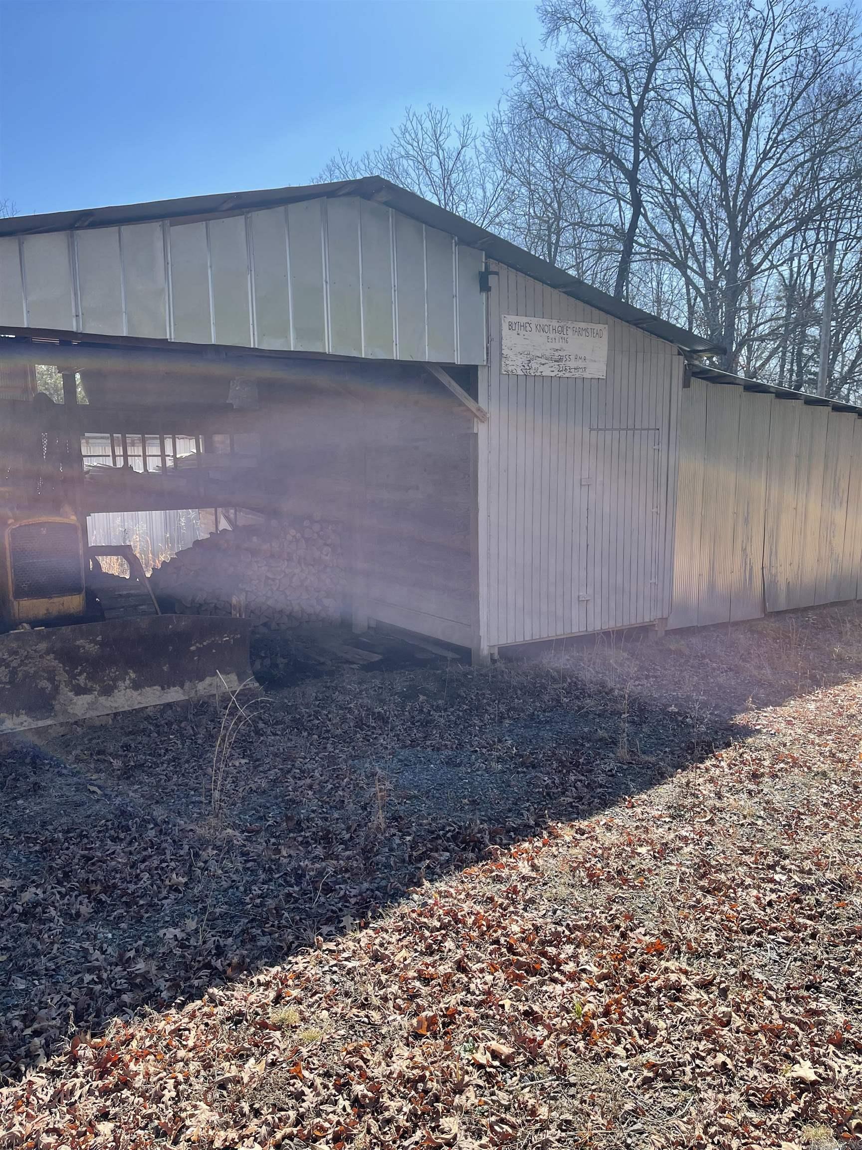 Metes & Bounds - Land