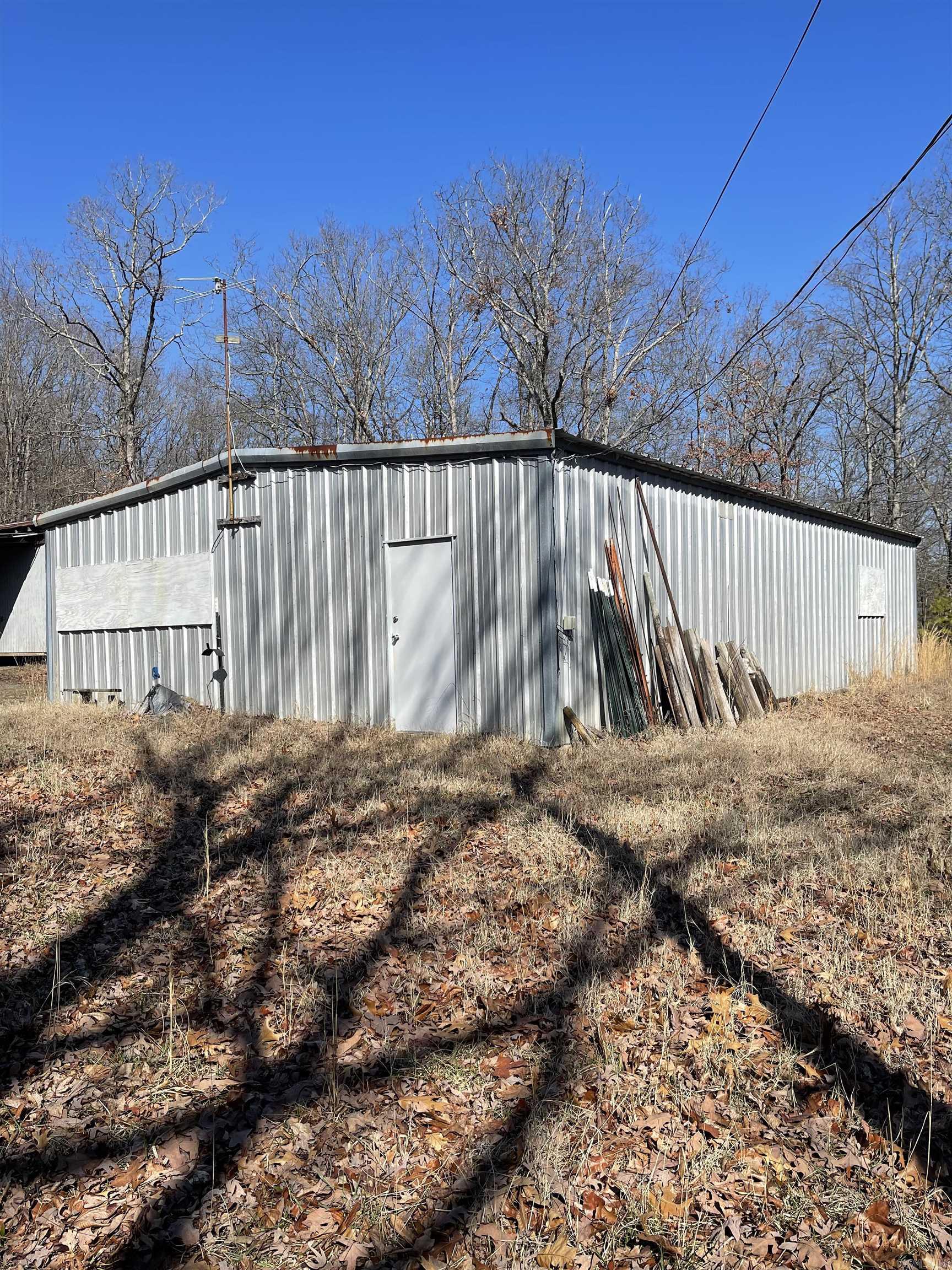 Metes & Bounds - Land