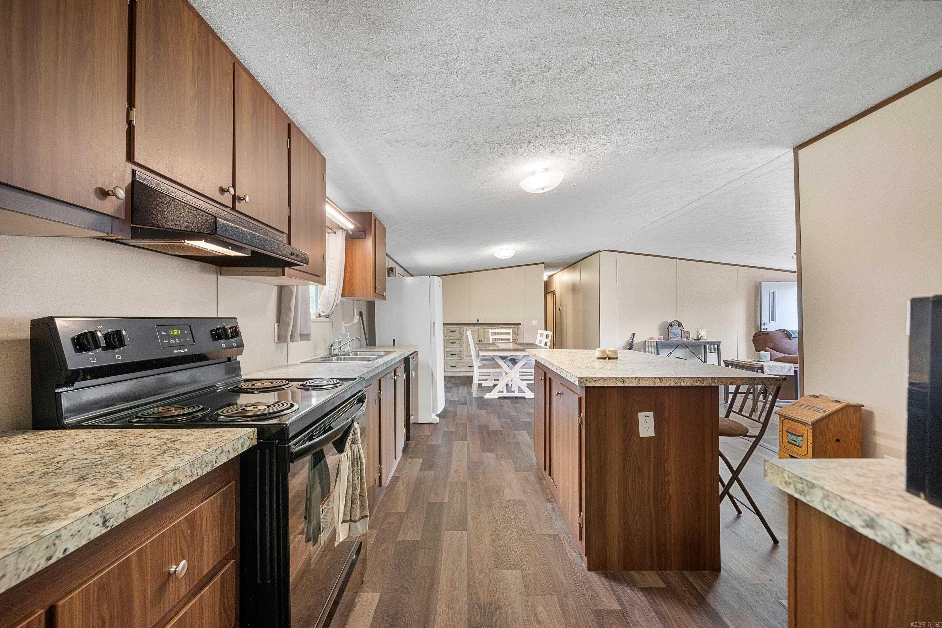 Pine Meadows - Residential