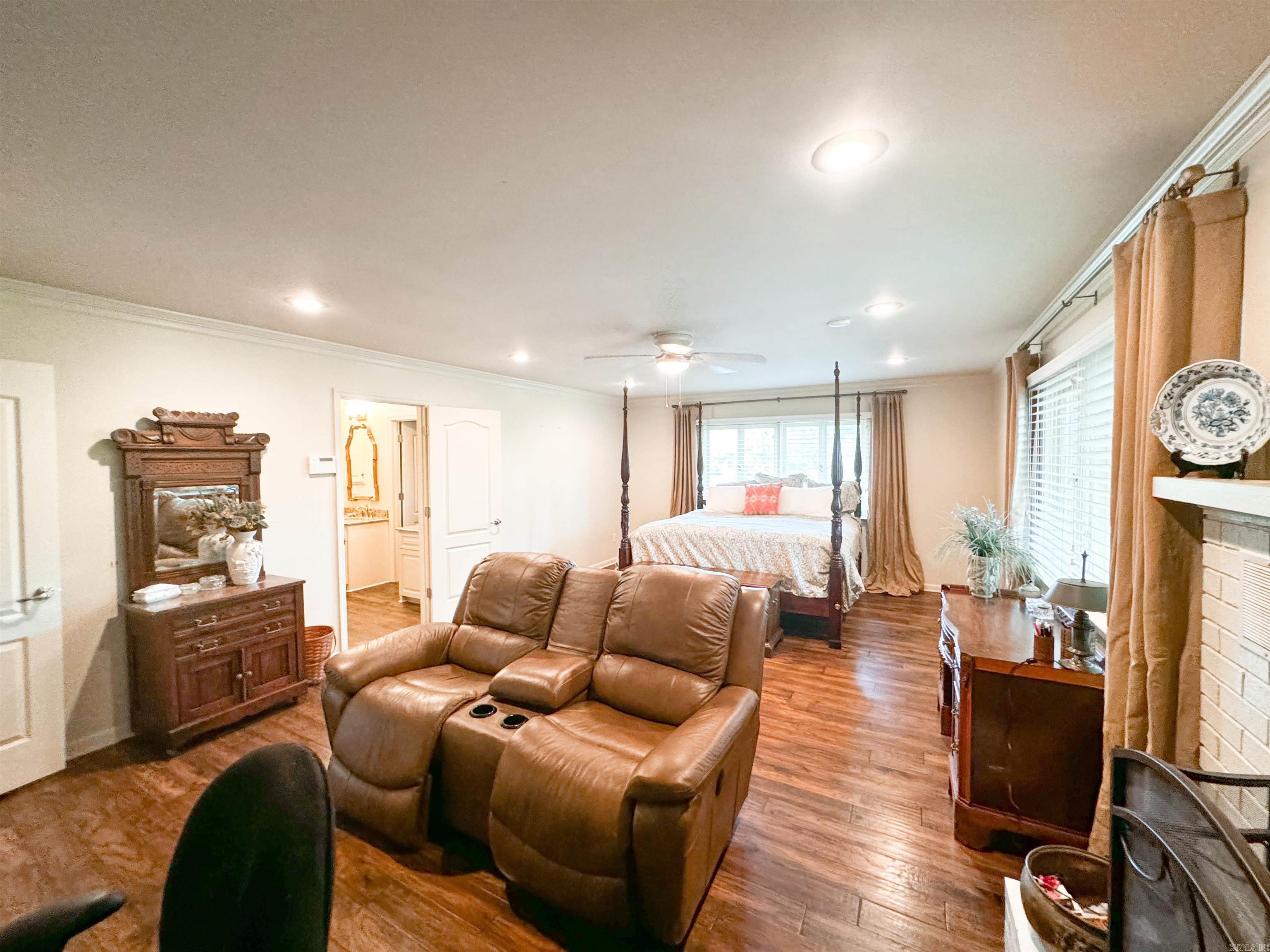 Sunny Hill - Residential