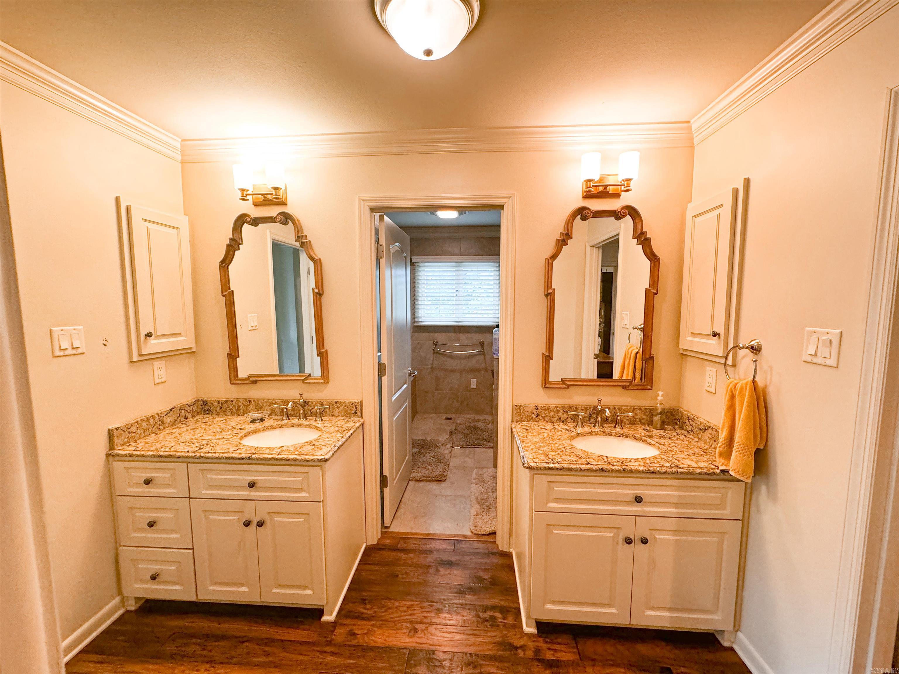 Sunny Hill - Residential