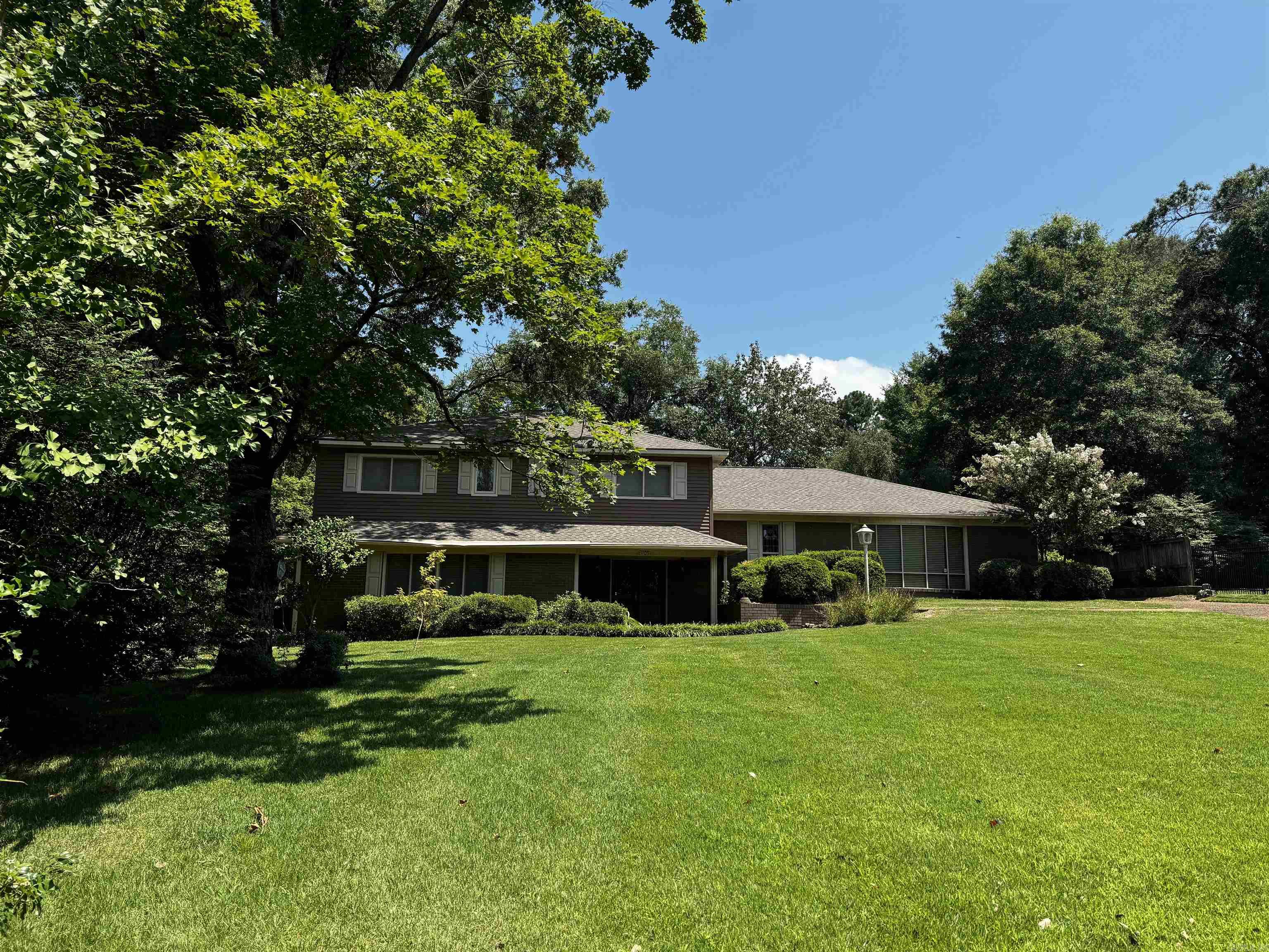 Sunny Hill - Residential