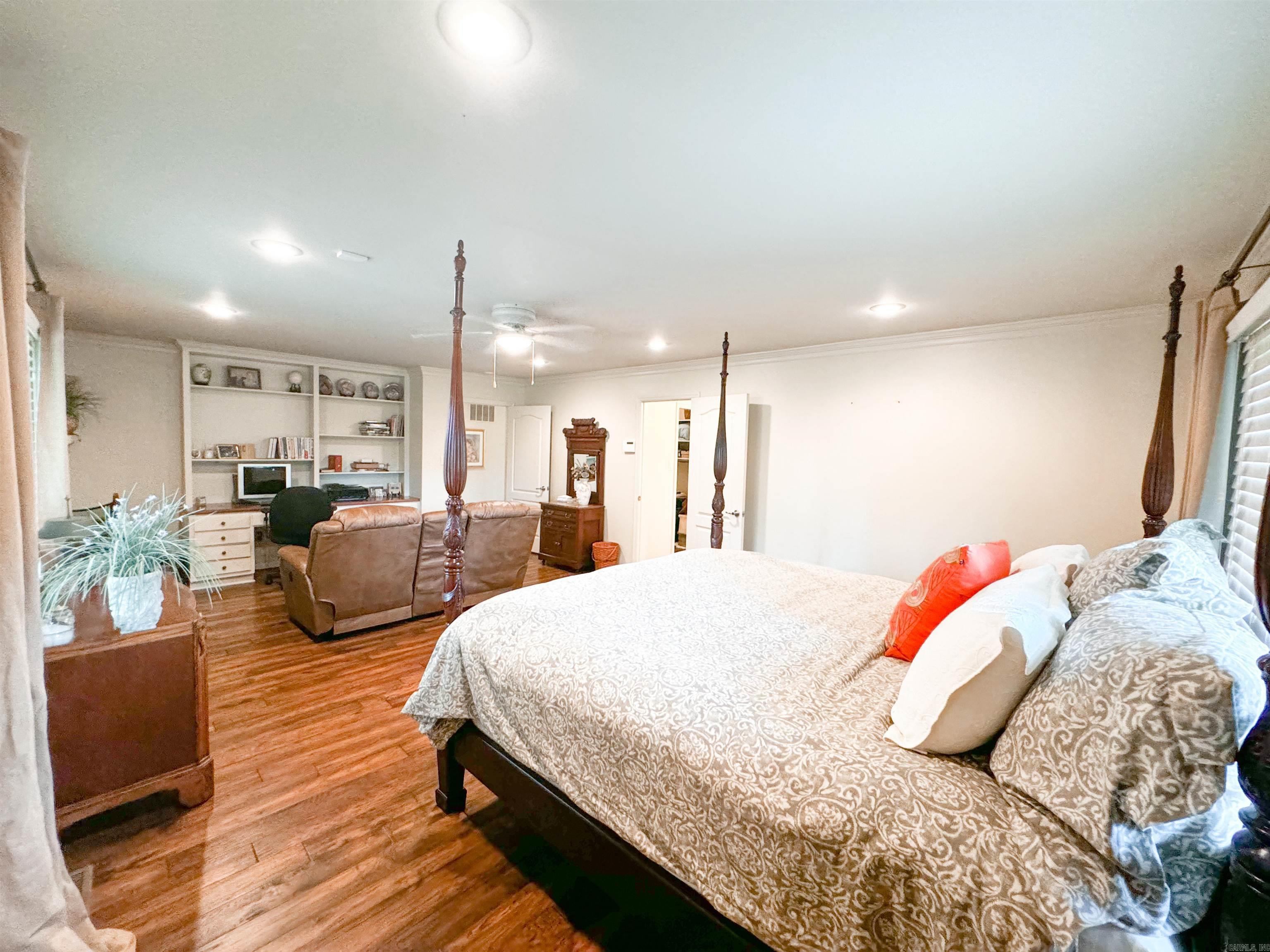 Sunny Hill - Residential