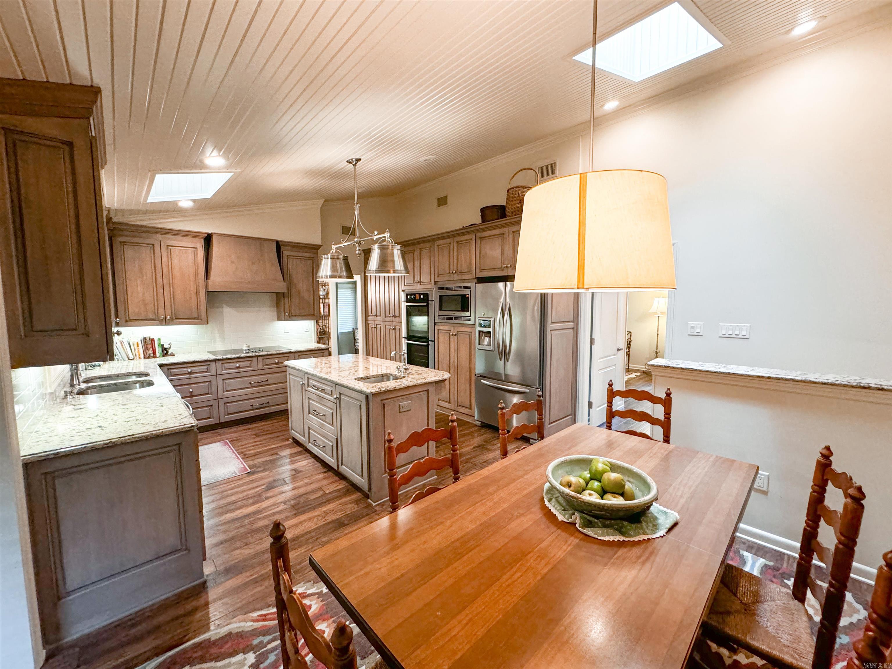 Sunny Hill - Residential