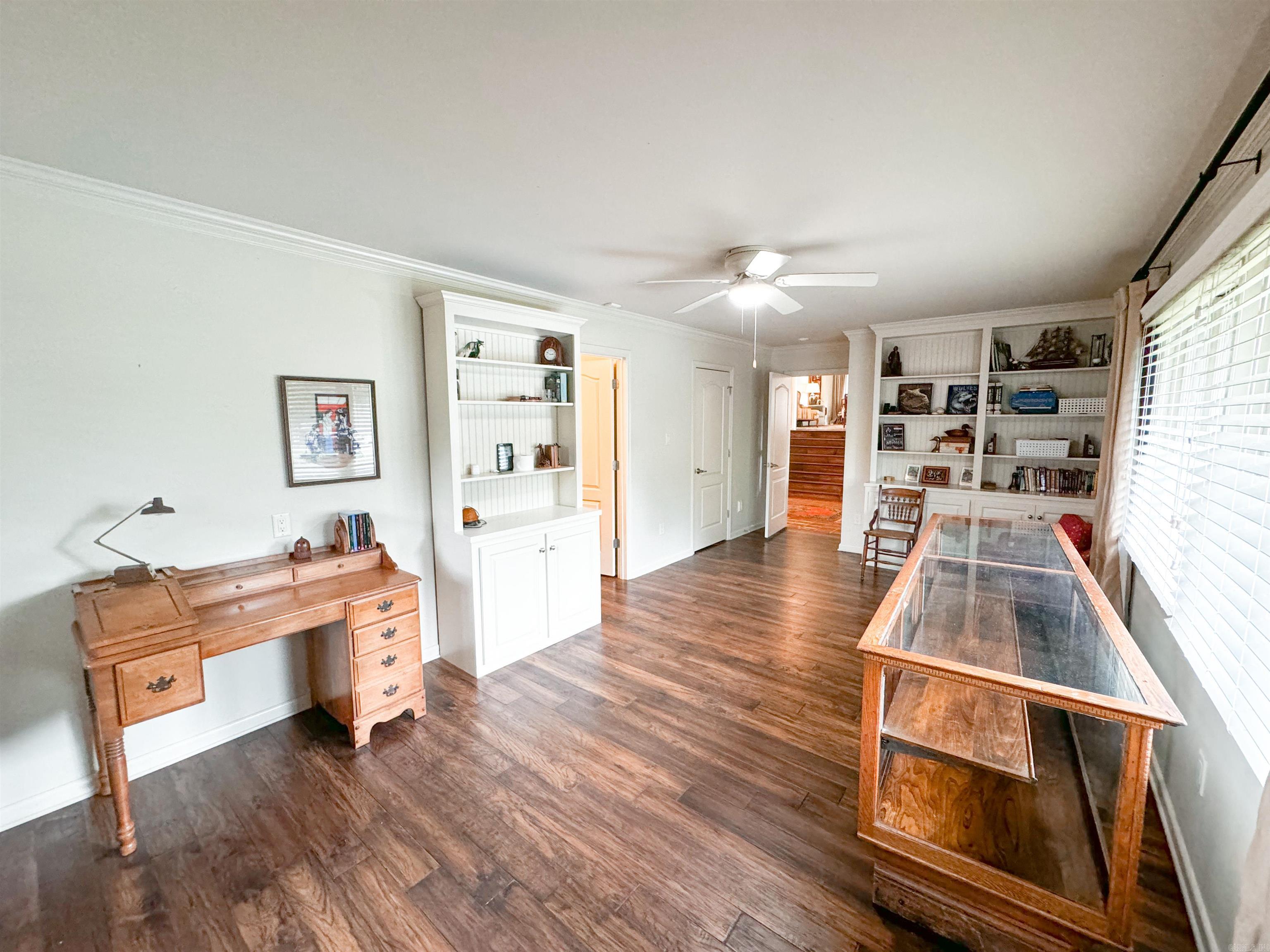 Sunny Hill - Residential