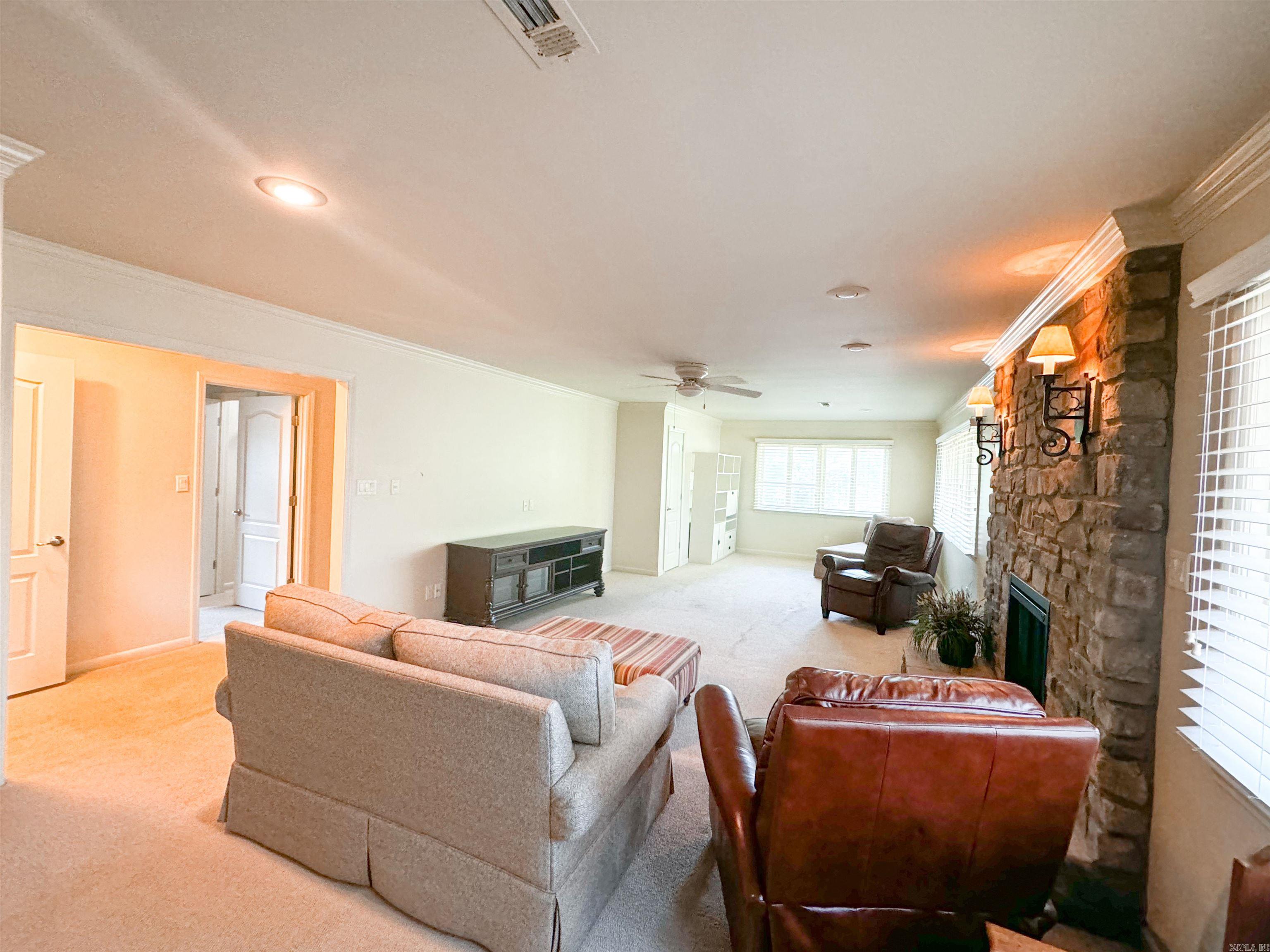 Sunny Hill - Residential