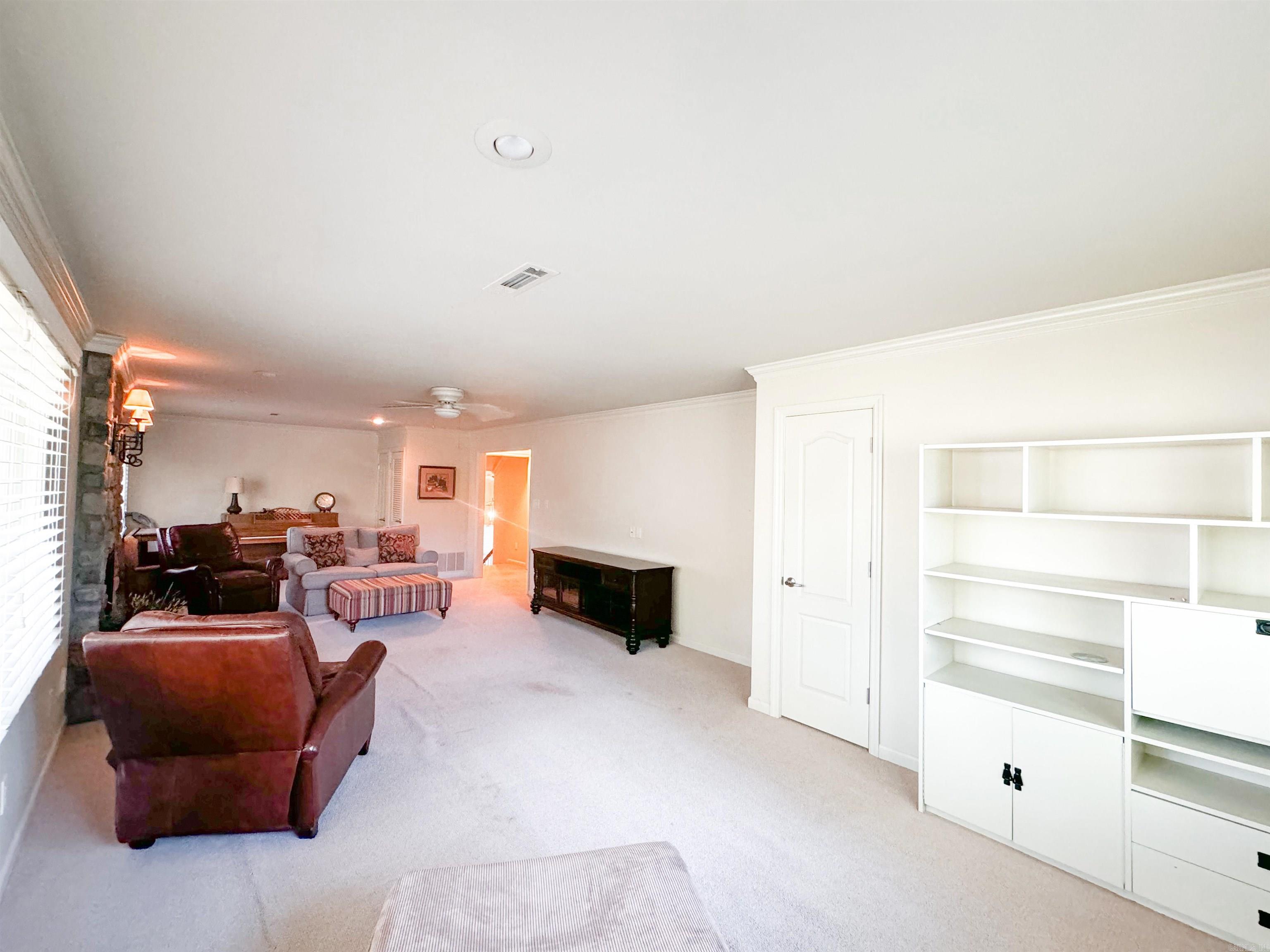 Sunny Hill - Residential