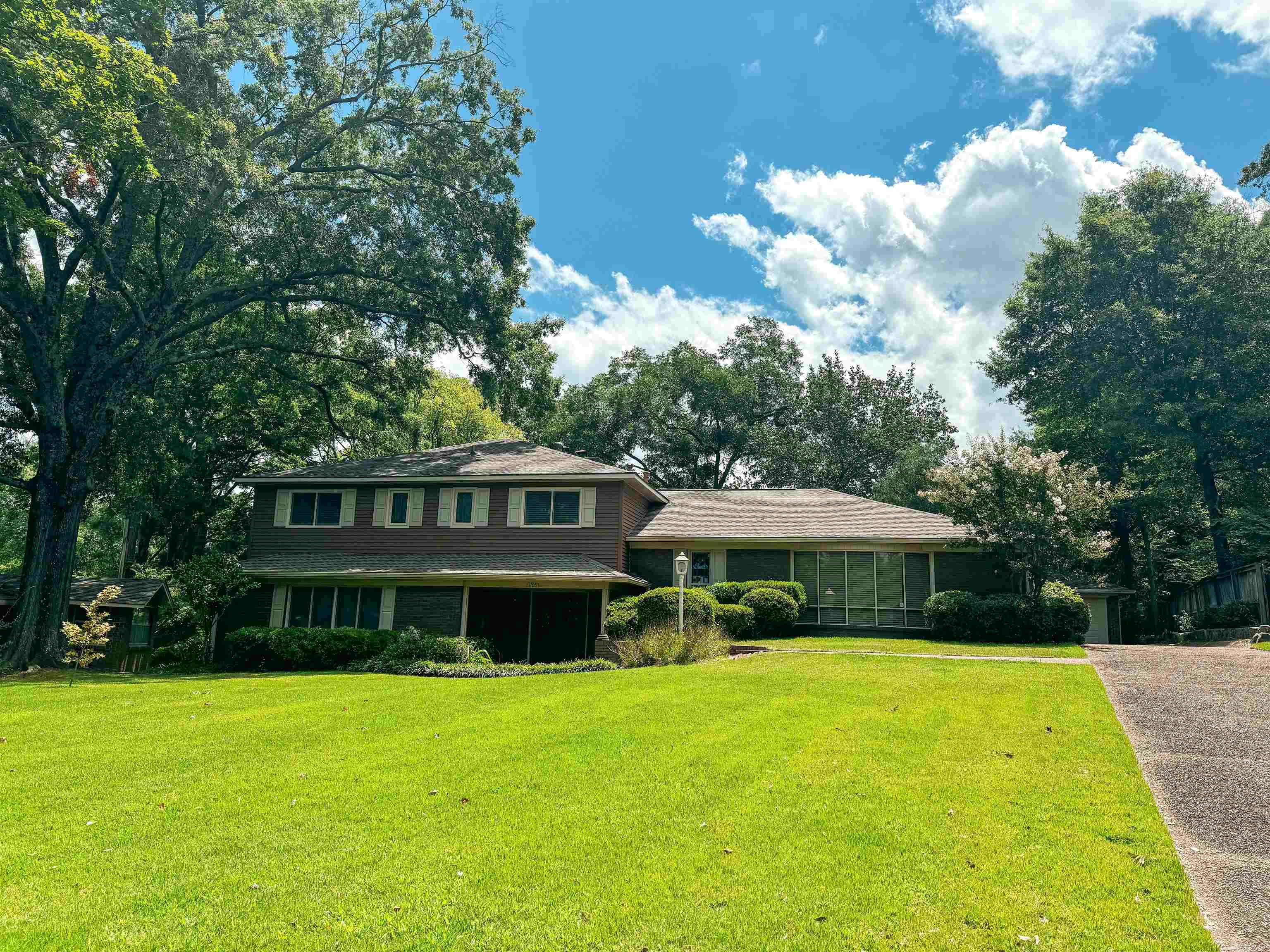 Sunny Hill - Residential