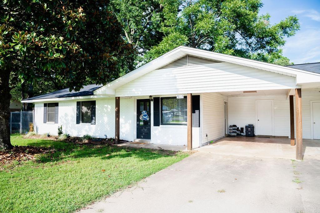 PINE MANOR SUB DIV - Residential