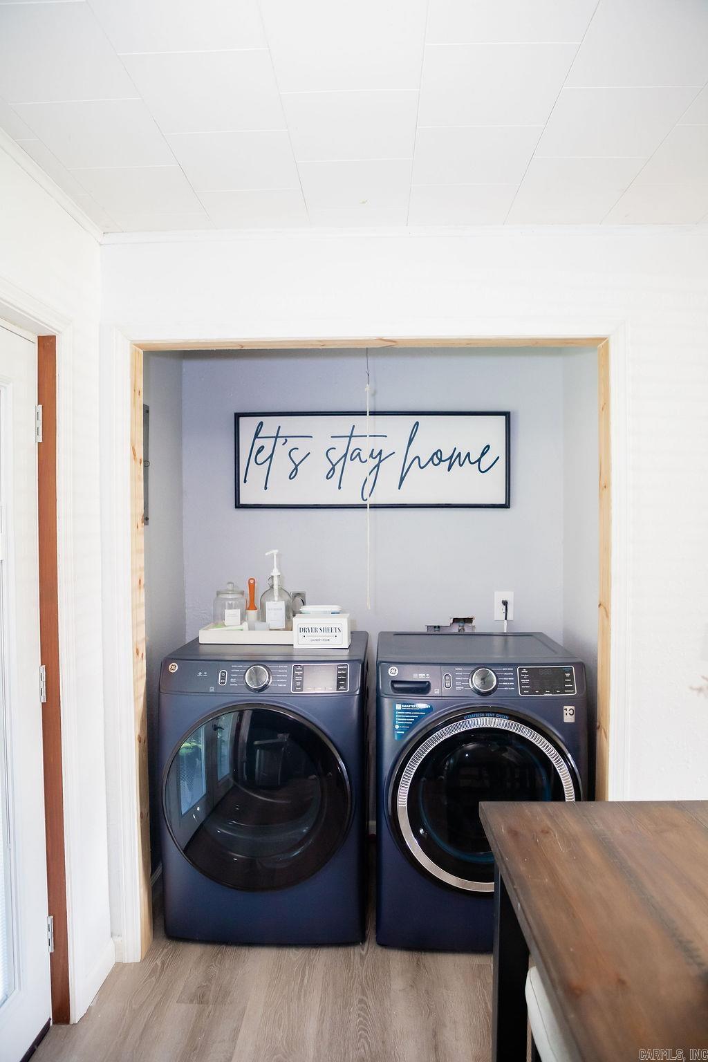 PINE MANOR SUB DIV - Residential