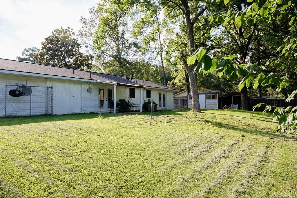 PINE MANOR SUB DIV - Residential