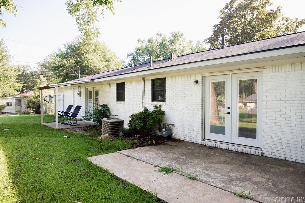 PINE MANOR SUB DIV - Residential