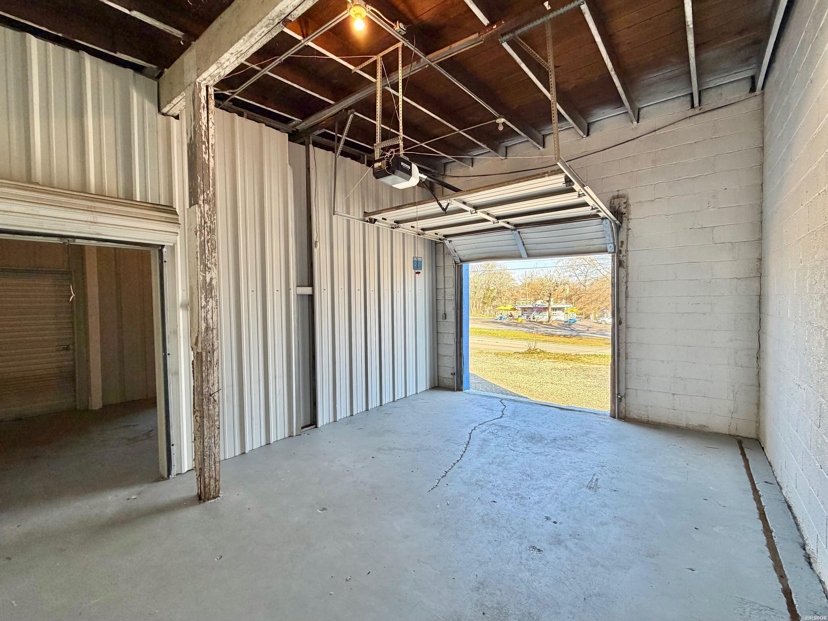 McKowns - Commercial Sale