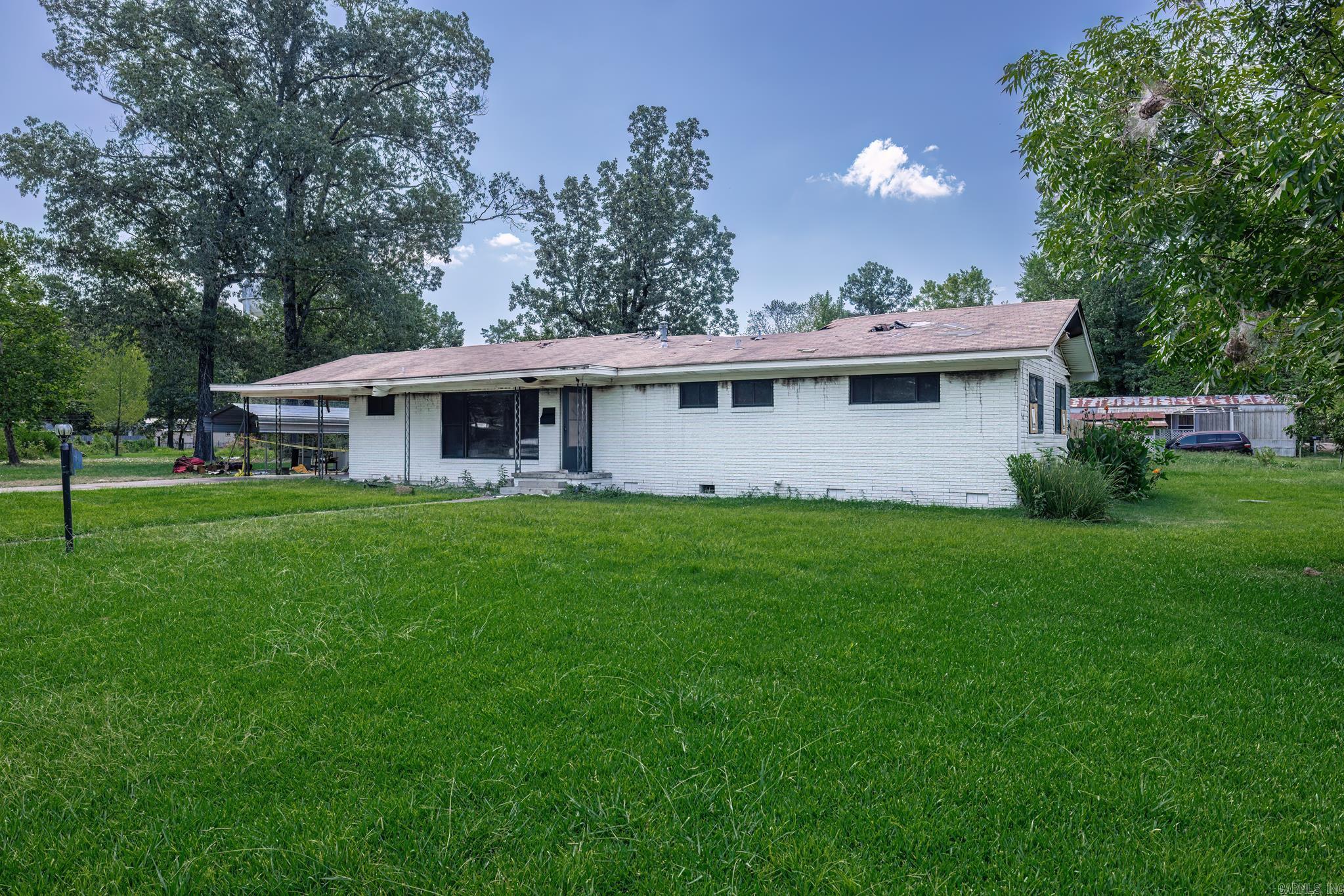 CORNS ADDN - Residential