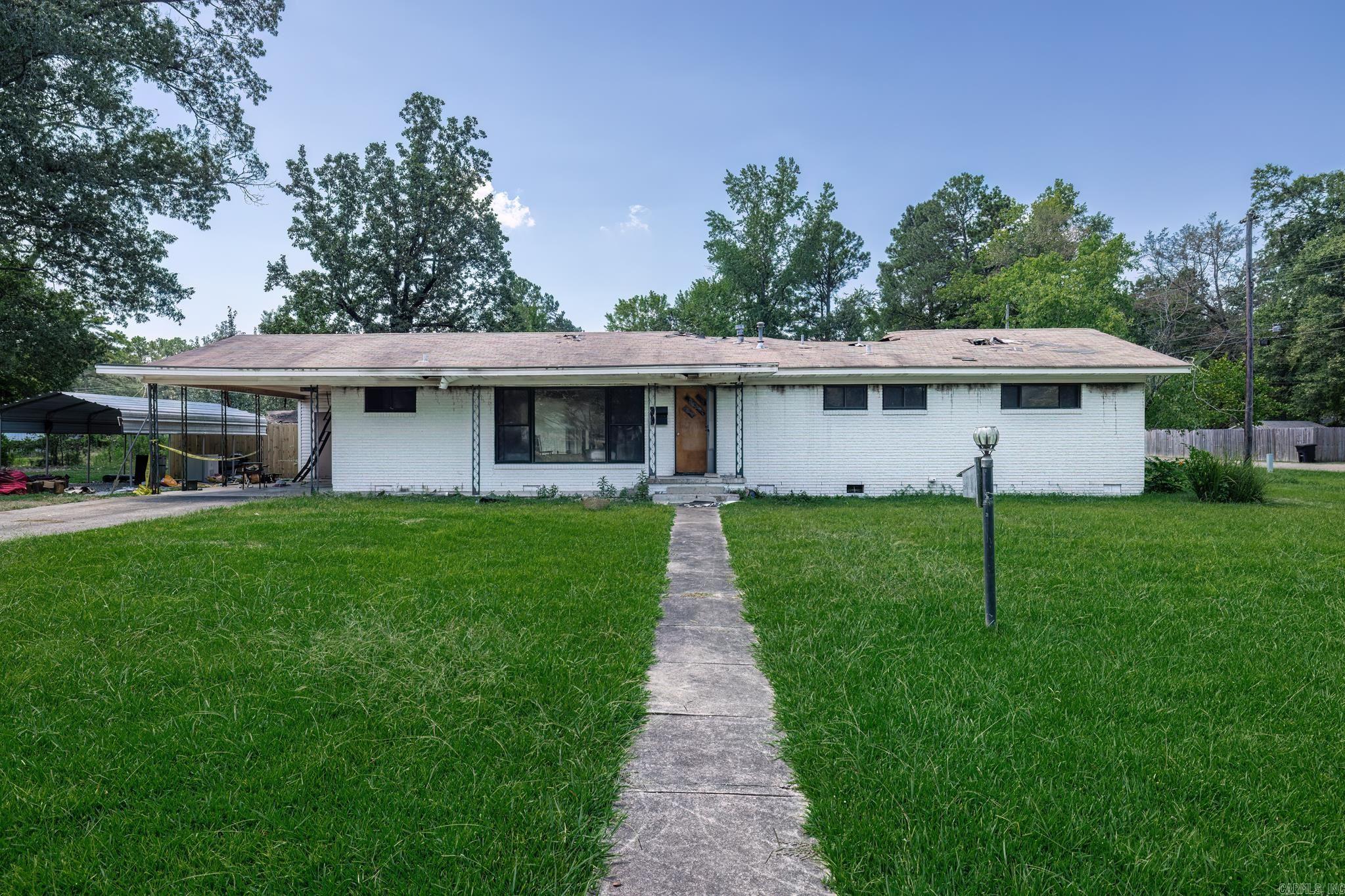 View Gurdon, AR 71743 house