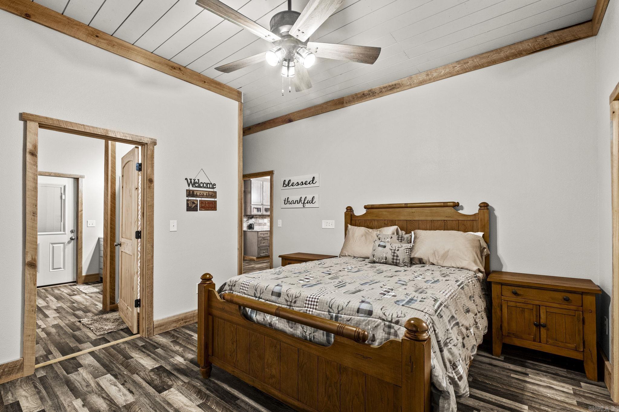 Silver Shores - Residential