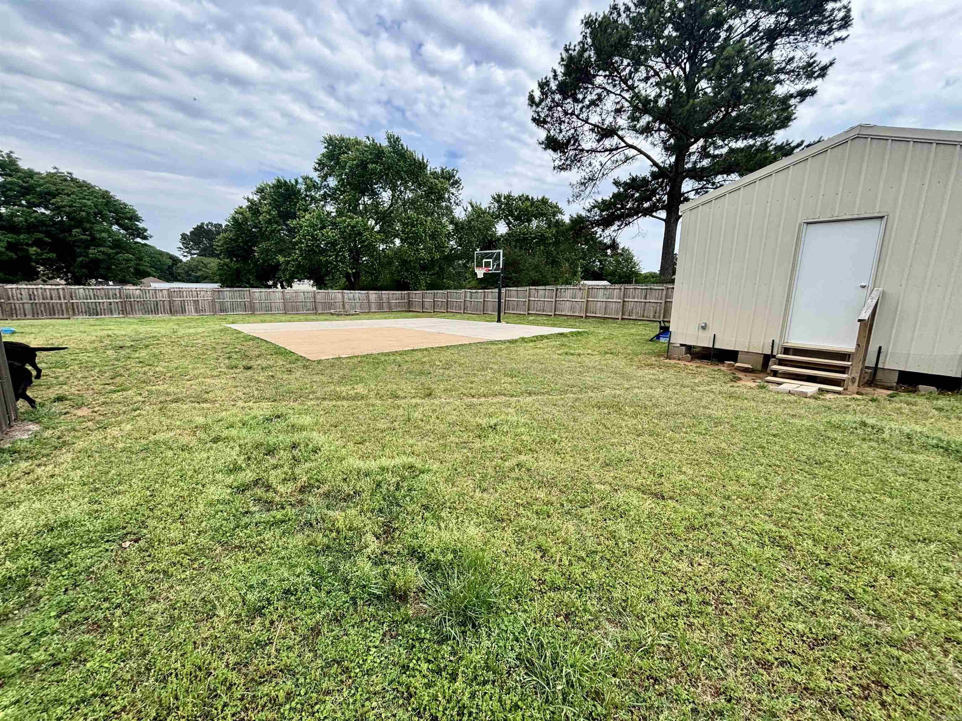 BALD KNOB OUTLOTS - Residential