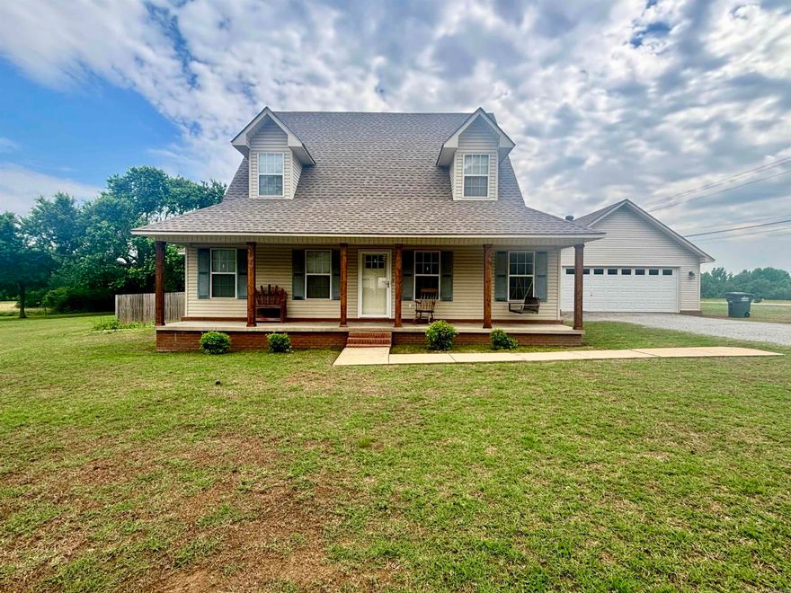 Welcome to this charming 4 br 3.5 bath home.  This home has been well maintained. New roof and water heater in 2022. The home is sitting on a large corner lot with a completely fenced in back yard for privacy. The 16 x 24 insulated shop has been used as a home gym.  The shop is heated and cooled and has 220 power. The large living room is open to the kitchen and dining area.  Great for entertaining guests.  The concrete slab area in the back yard with a basketball goal is a great hangout spot for the kids to enjoy.  Lots of room for company with 4 bedrooms, or use one of the rooms as a home office.  You don’t want to miss out on this one.