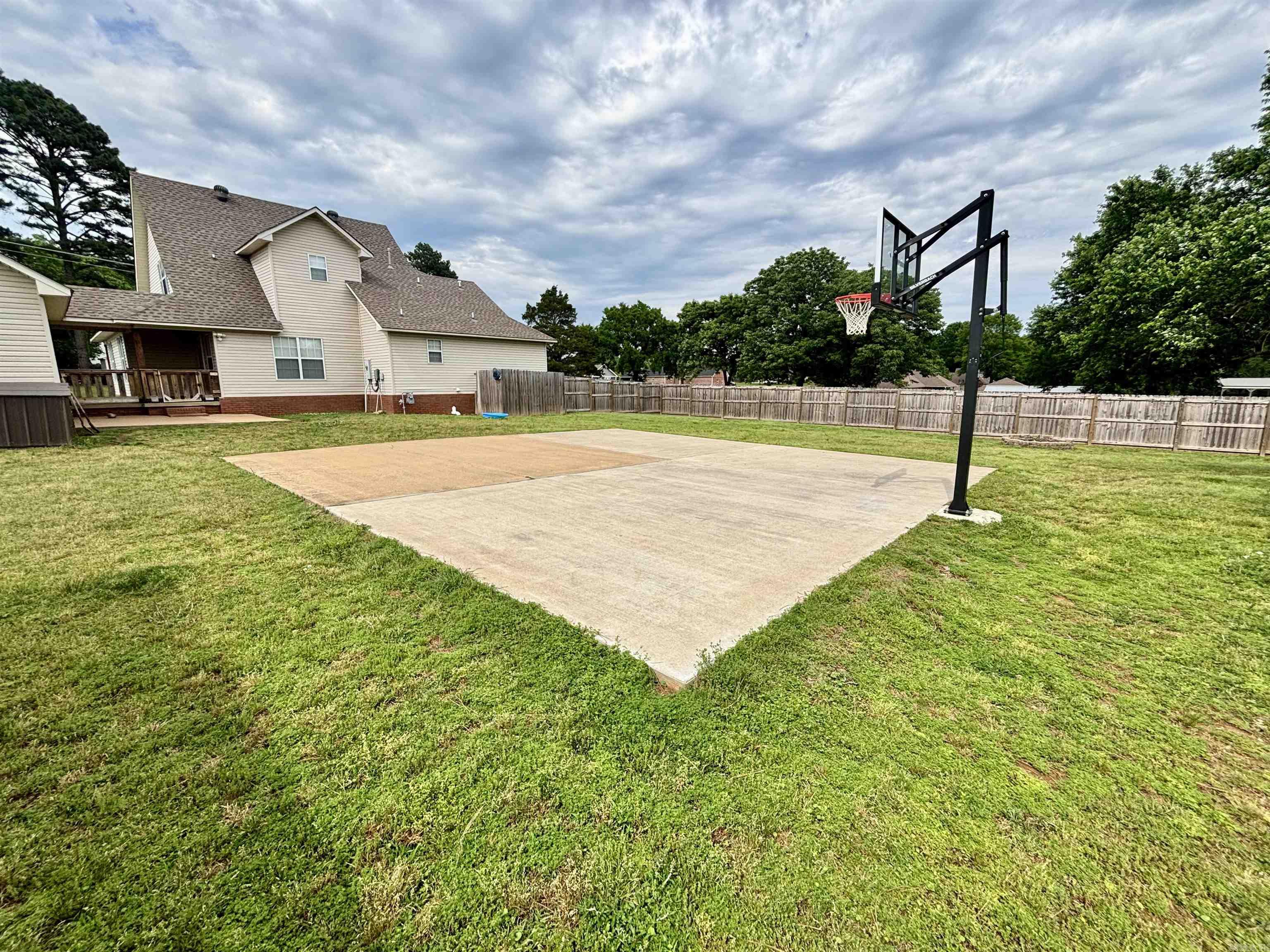 BALD KNOB OUTLOTS - Residential