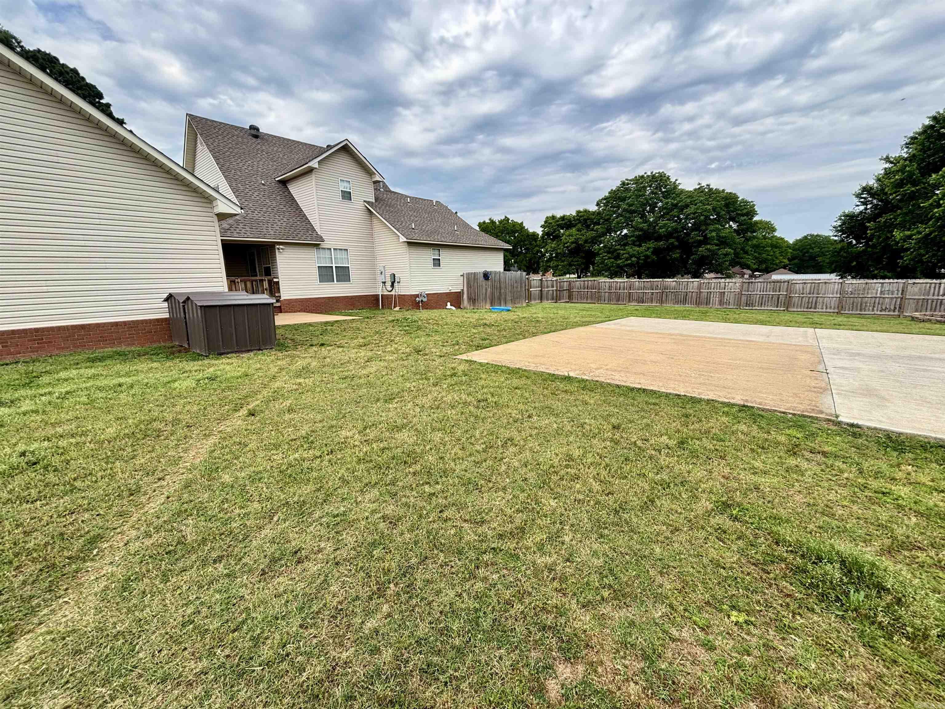 BALD KNOB OUTLOTS - Residential