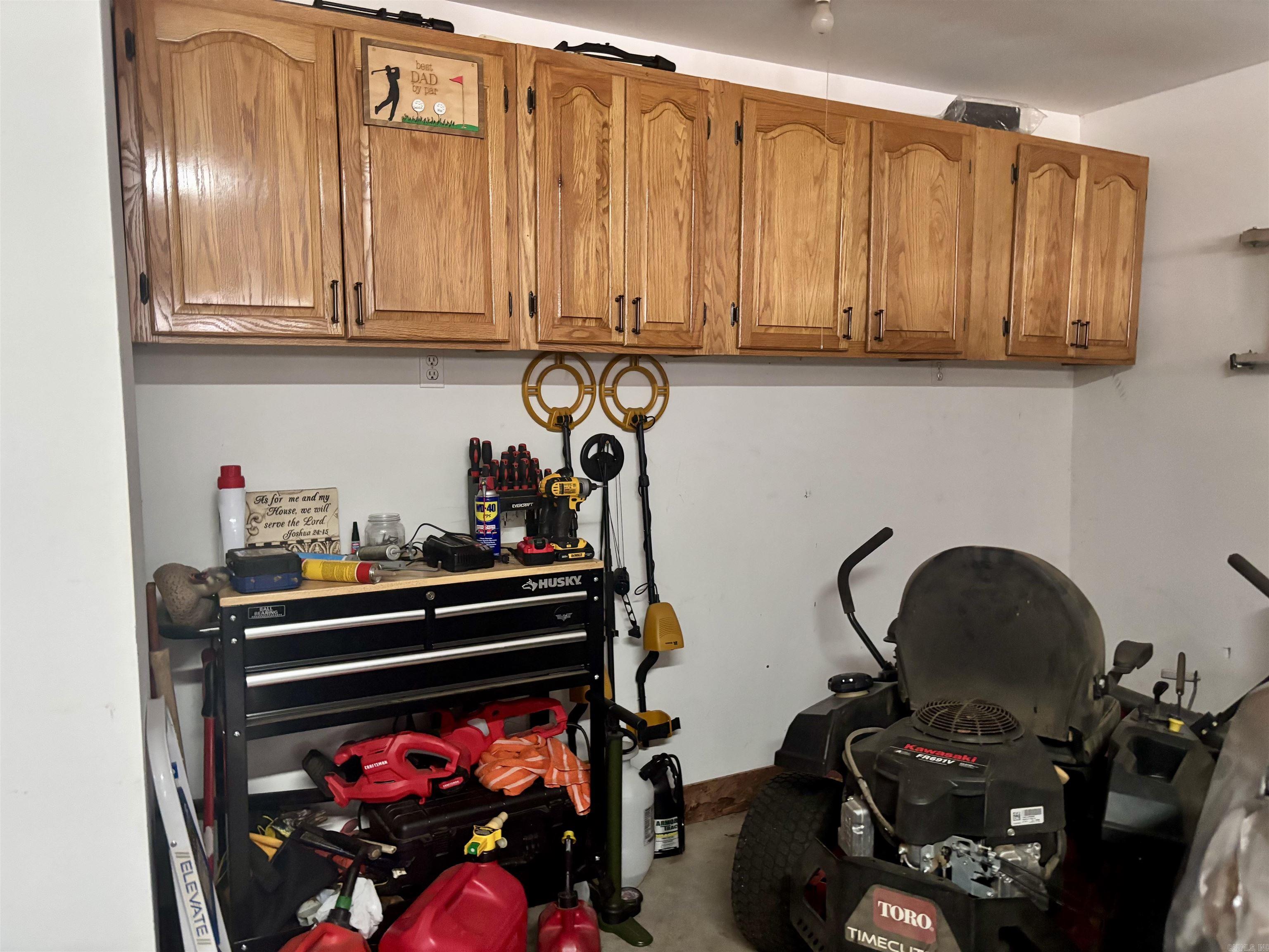 BALD KNOB OUTLOTS - Residential