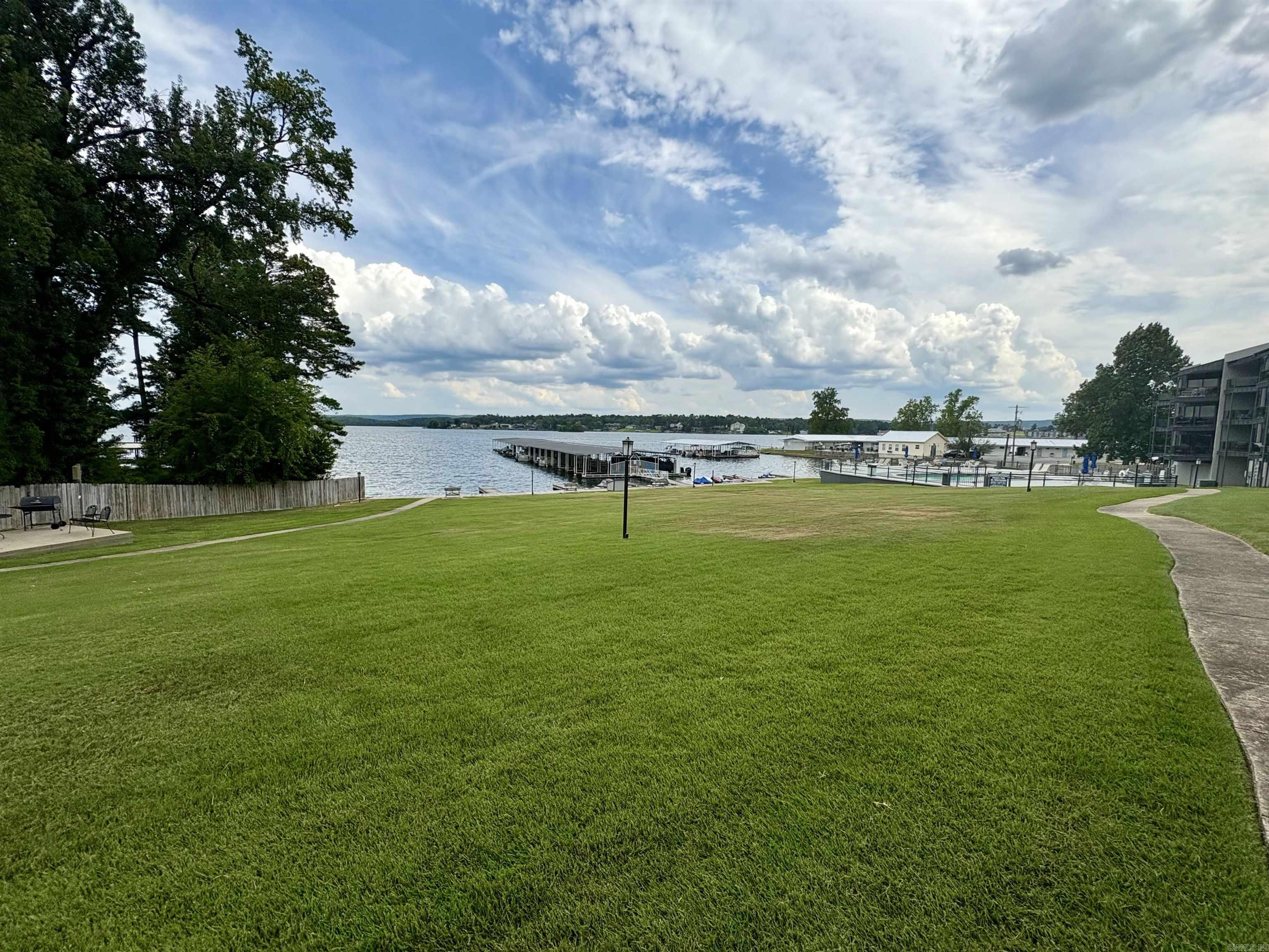 Willow Beach - Residential