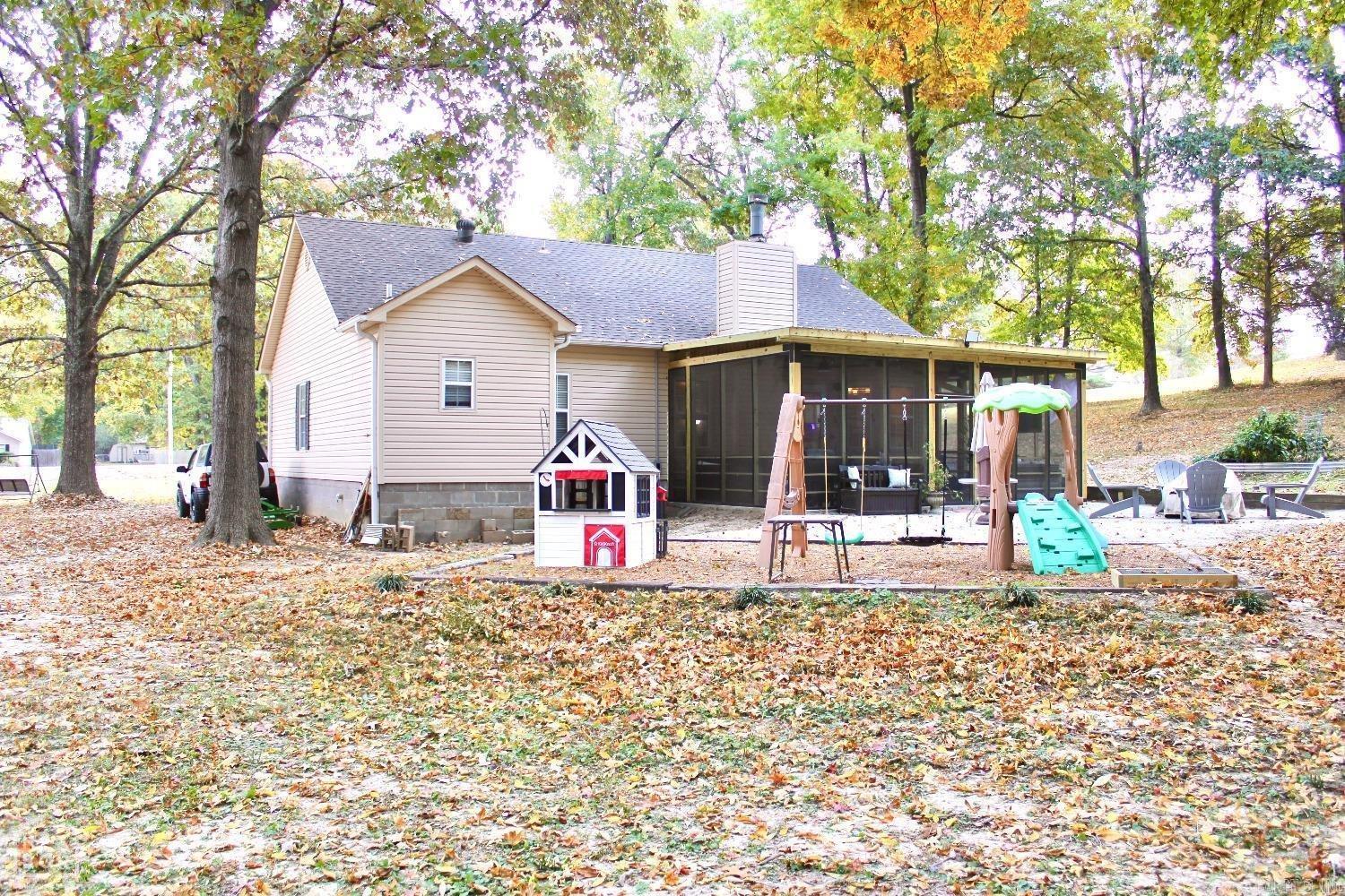 EMERALD VALLEY - Residential