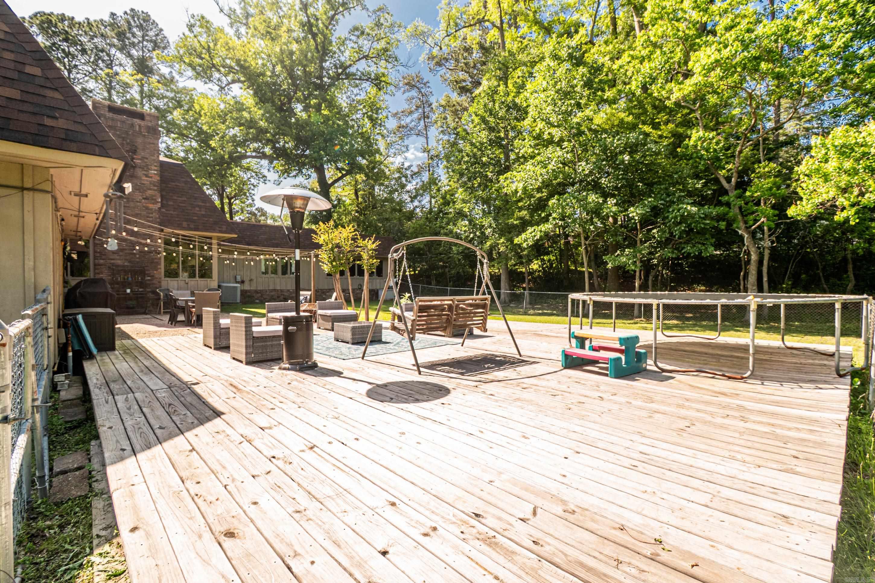 COUNTRY CLUB COLONY - Residential